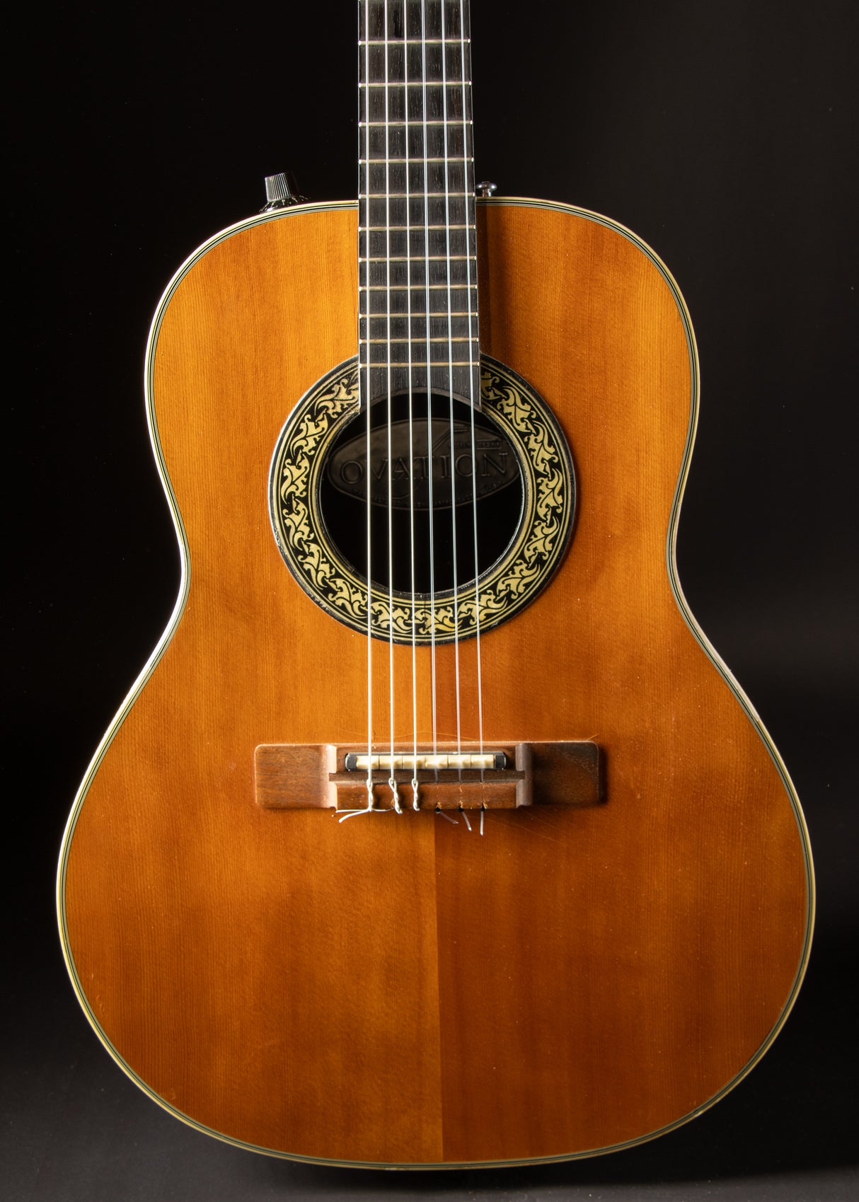 1970s Ovation 1624-4