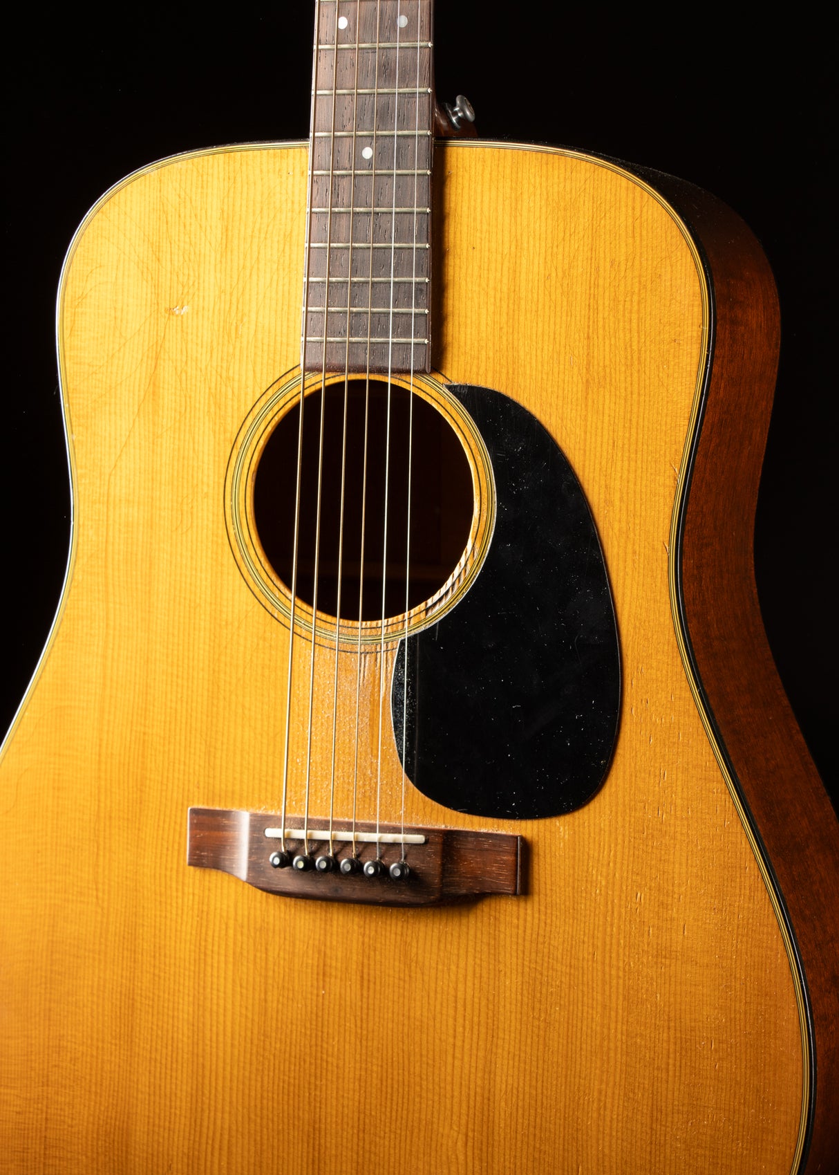 1969 Martin D-18 Natural
