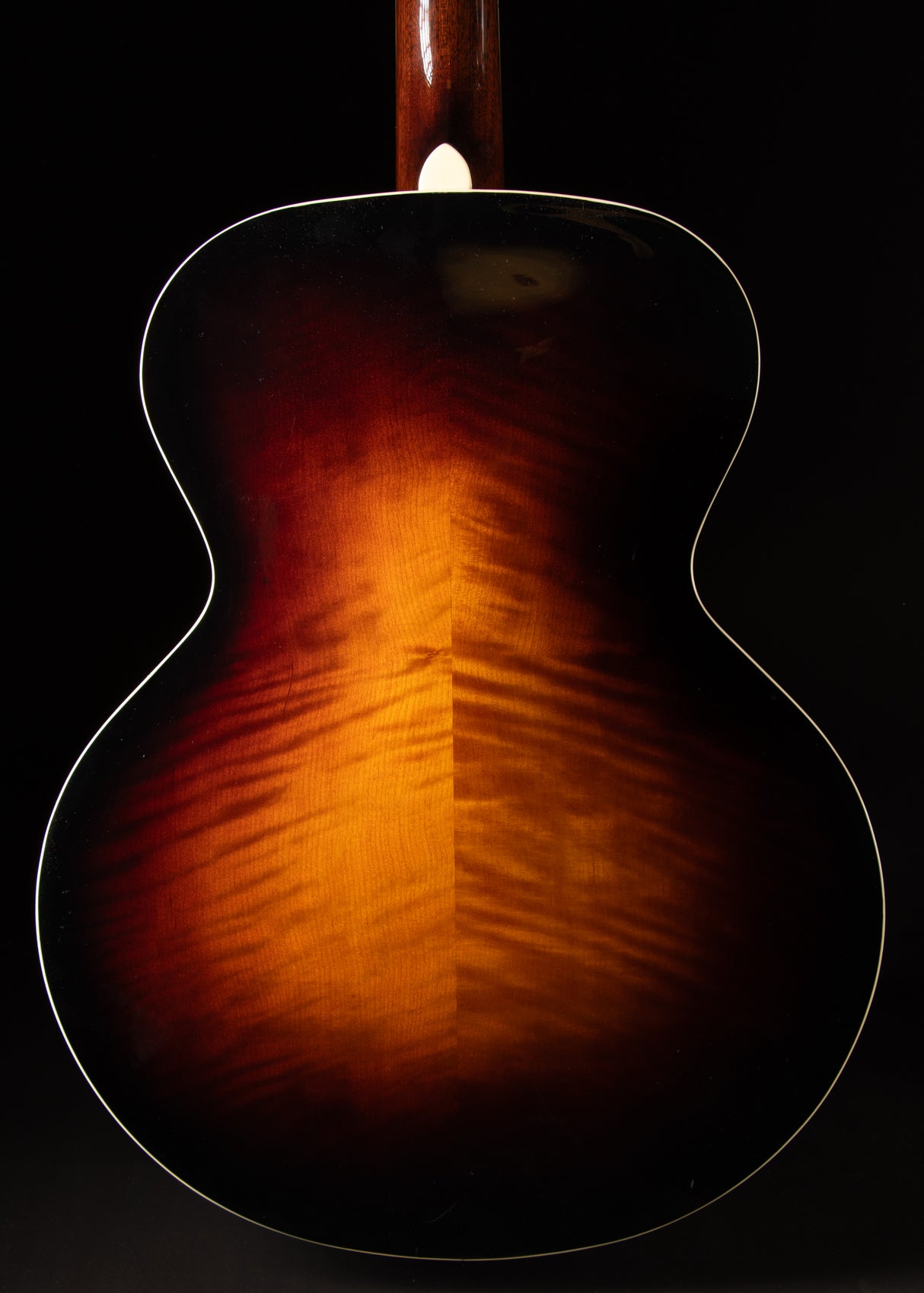The Loar LH-600-VS