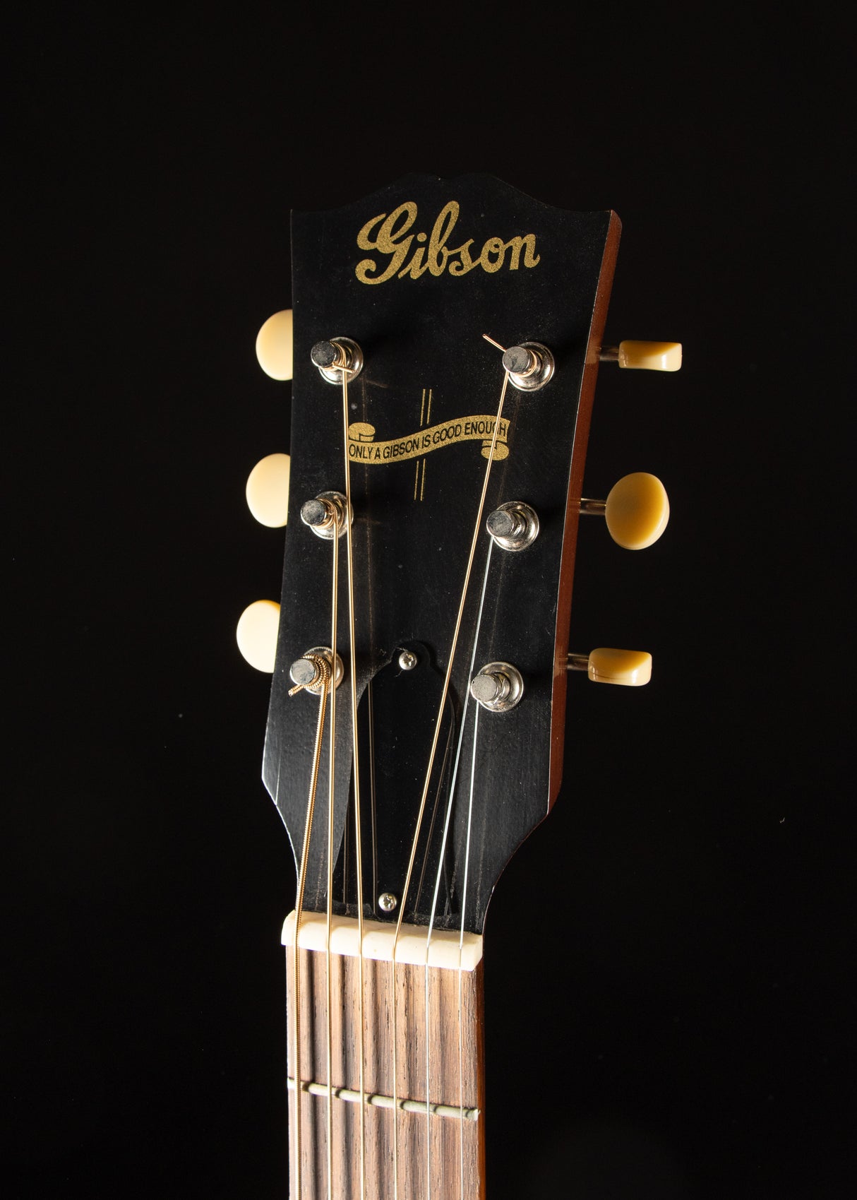 2022 Gibson Custom Banner J-45 Reissue Sunburst