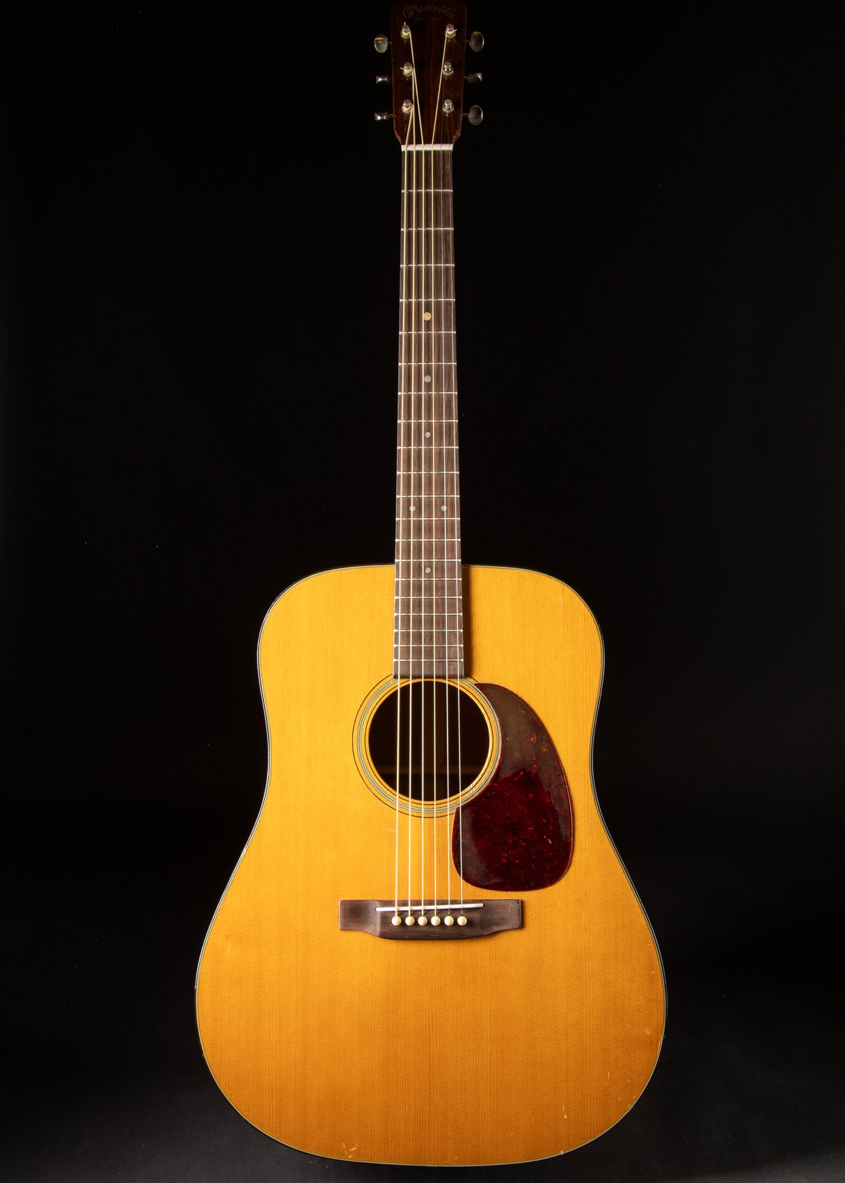 1964 Martin D-18