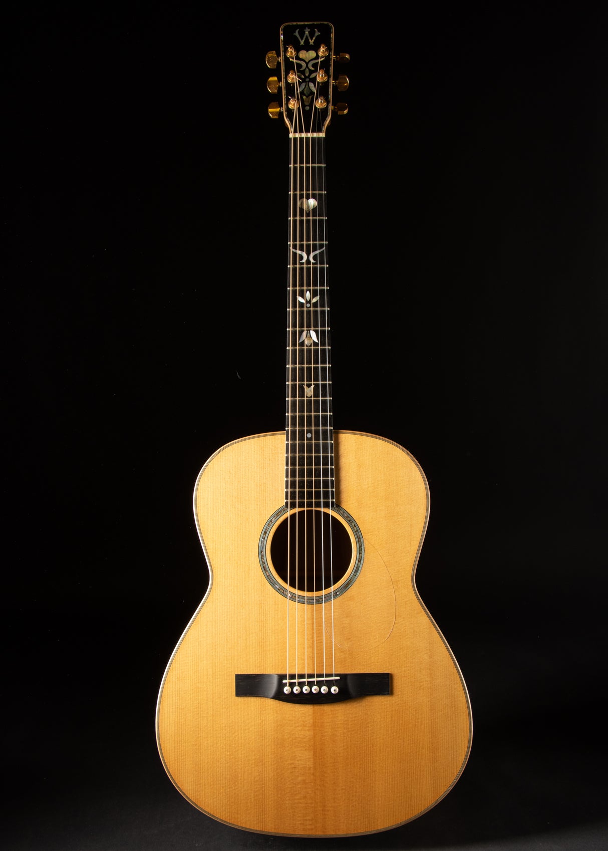 2018 Whitebook JTS Walnut