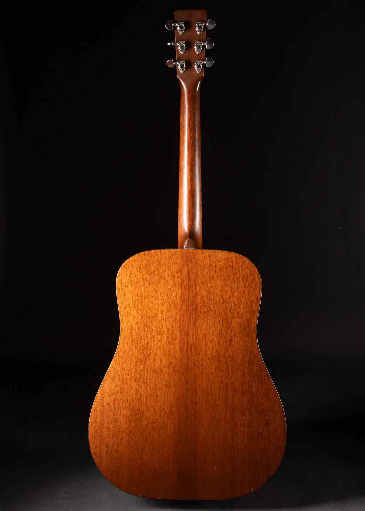 1966 Martin D-18
