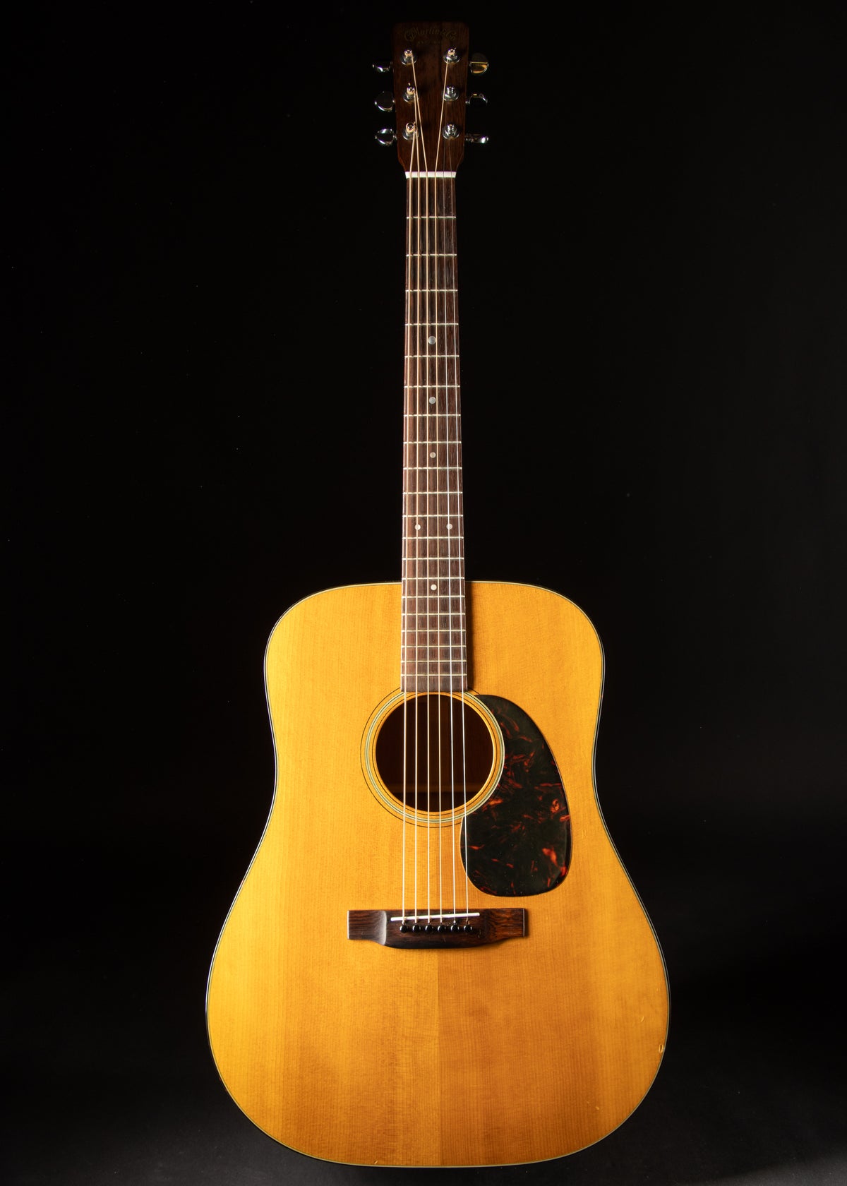 1966 Martin D-18