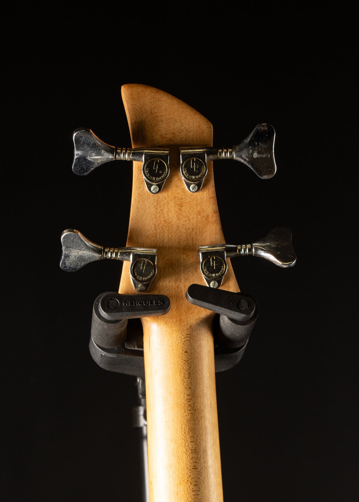 1969 Ampeg Dan Armstrong Lucite Bass