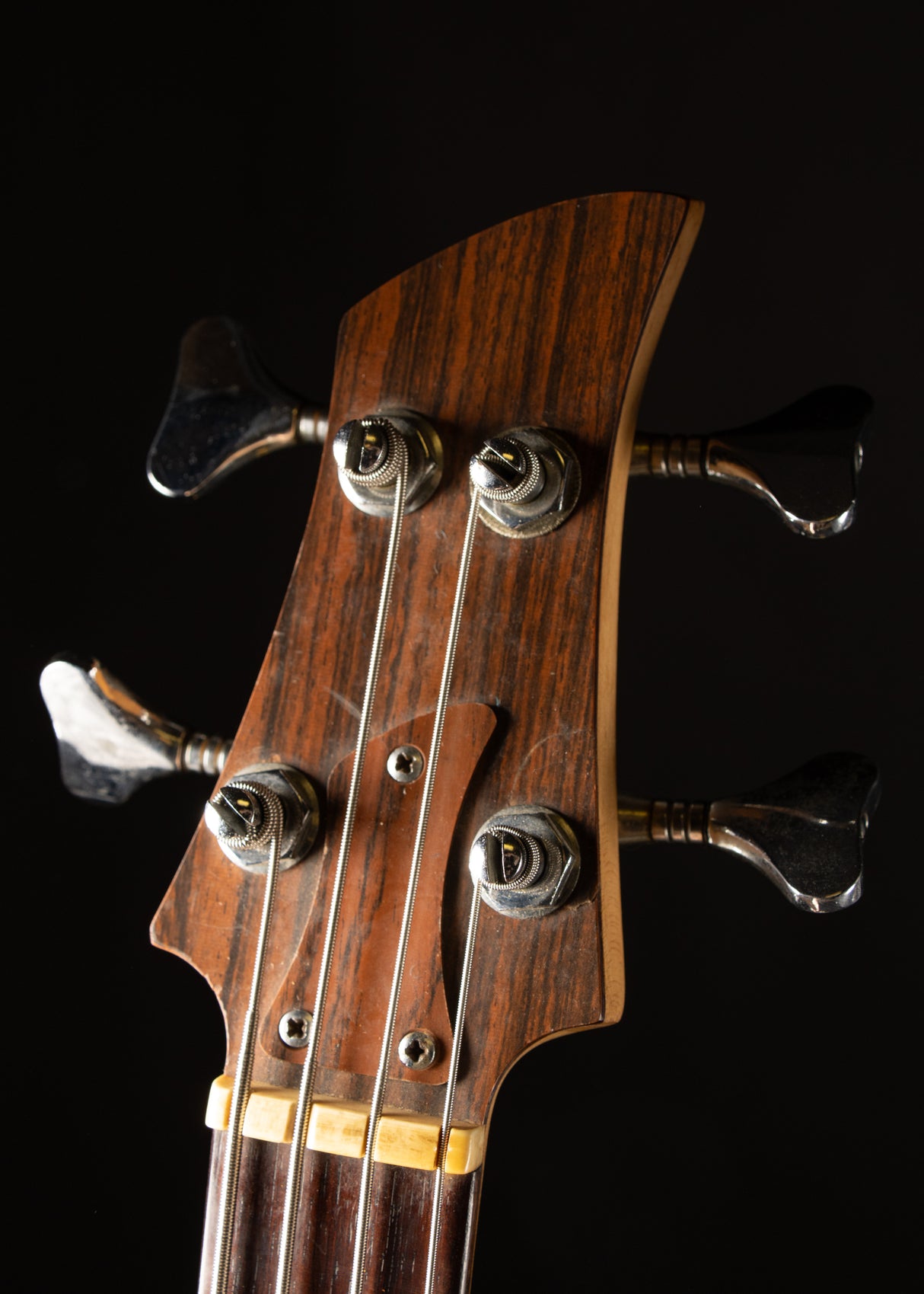 1969 Ampeg Dan Armstrong Lucite Bass