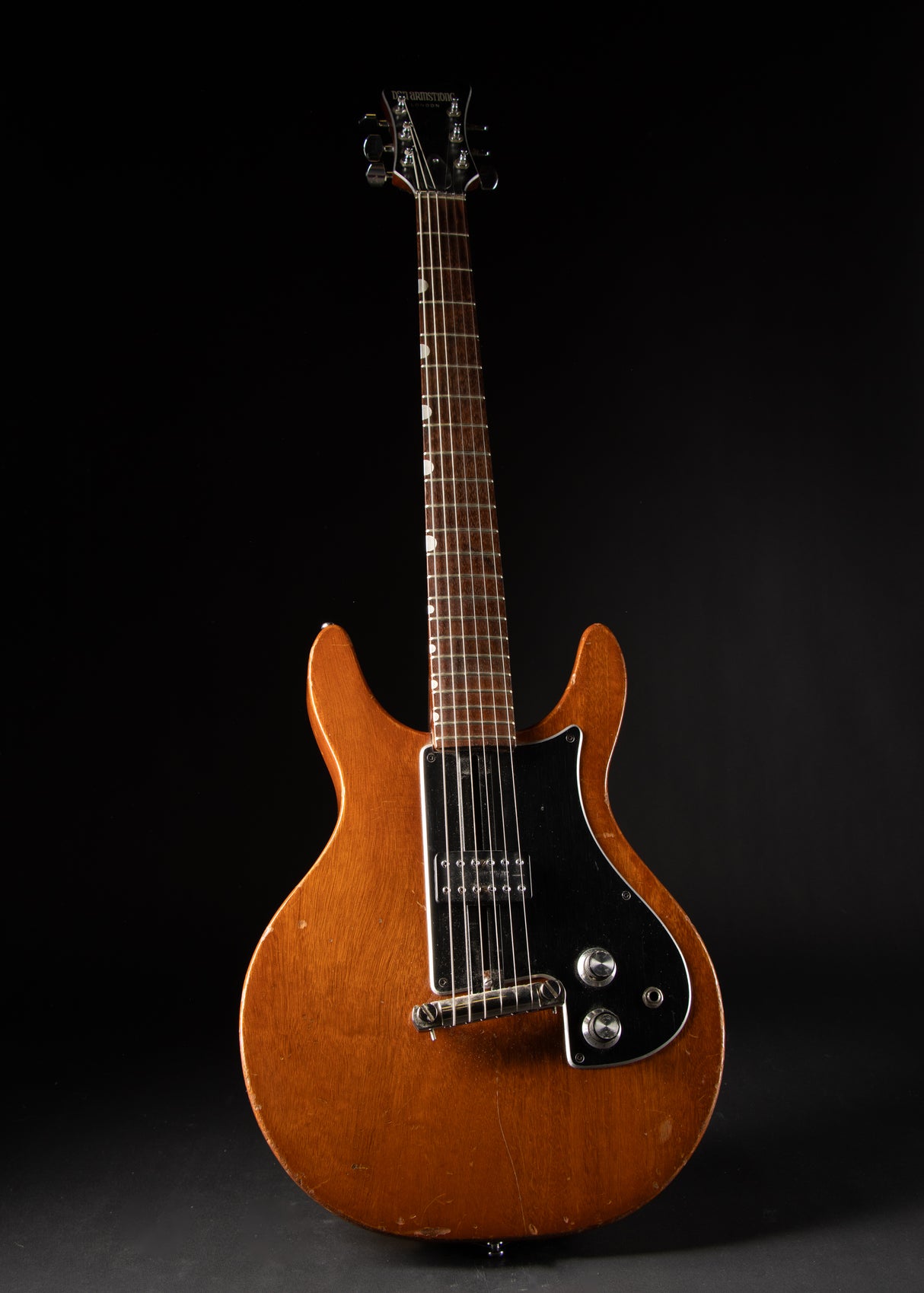 Early 1970s Dan Armstrong London w/Single Sliding Pickup