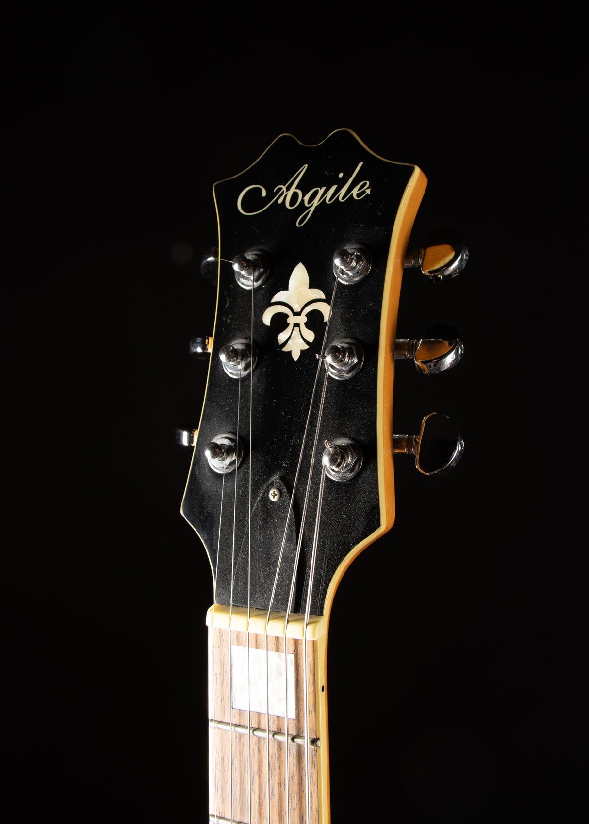 Agile Cool Cat Lefty Natural