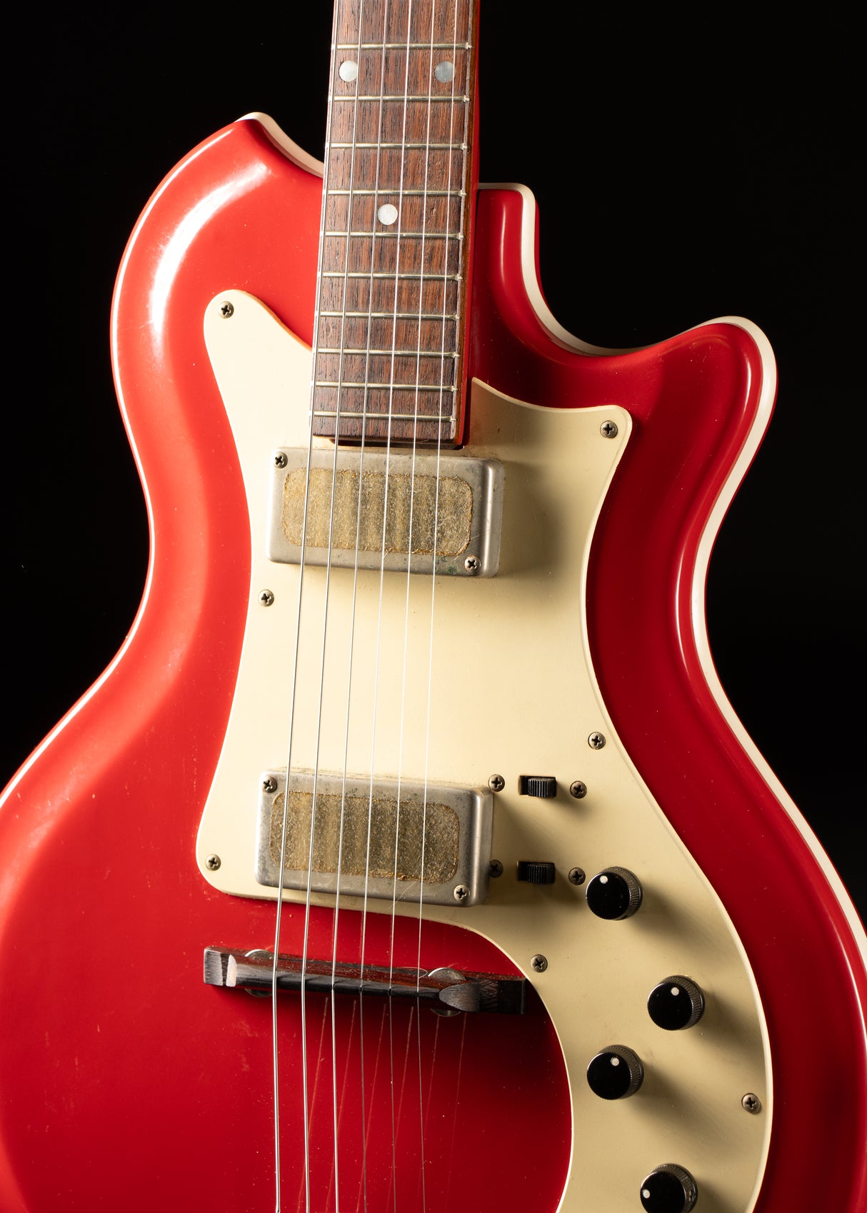 Early 1960s Airline Res-o-glass Red