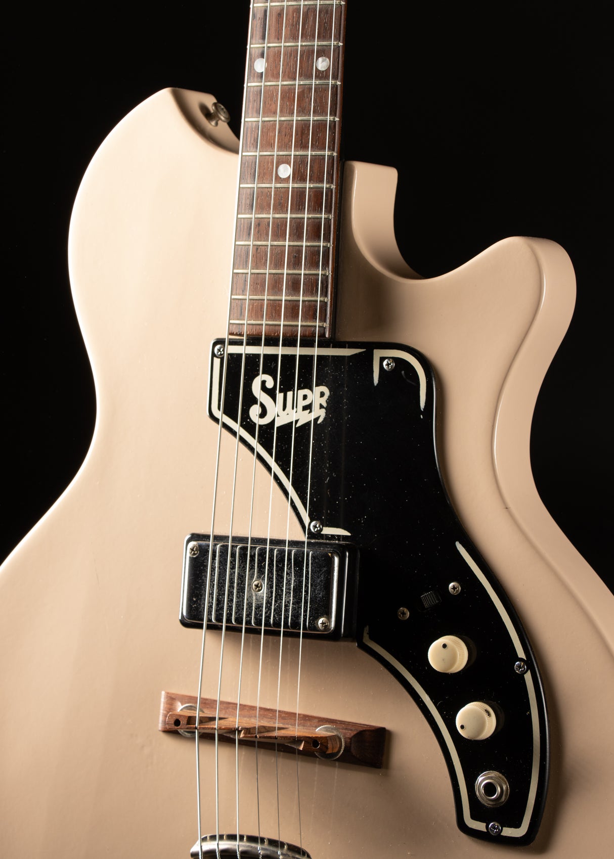 1961 Supro Kingston White