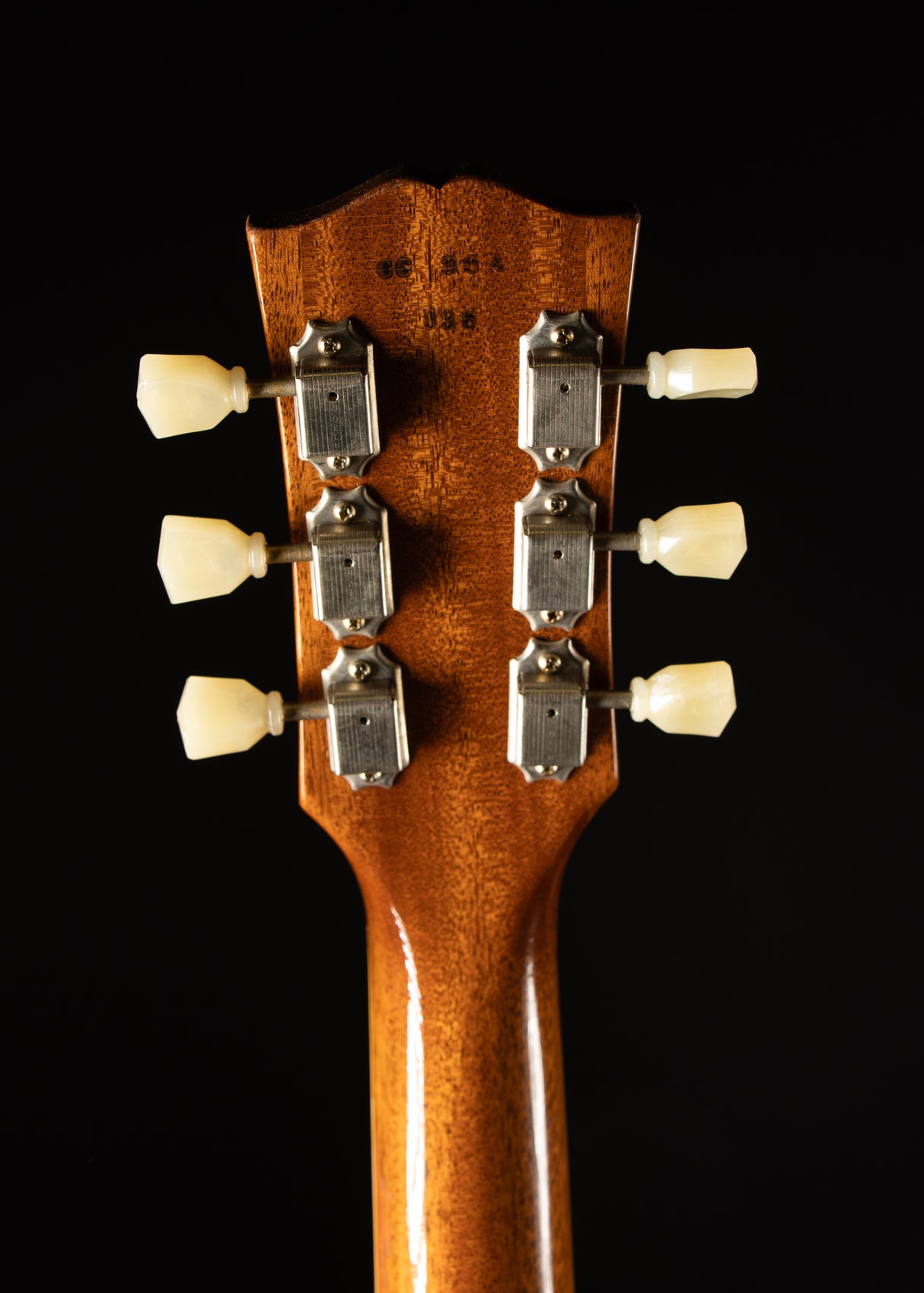 2016 Gibson Custom Shop "Goldfinger" Collector's Choice #36 1957 Les Paul Standard Reissue Goldtop