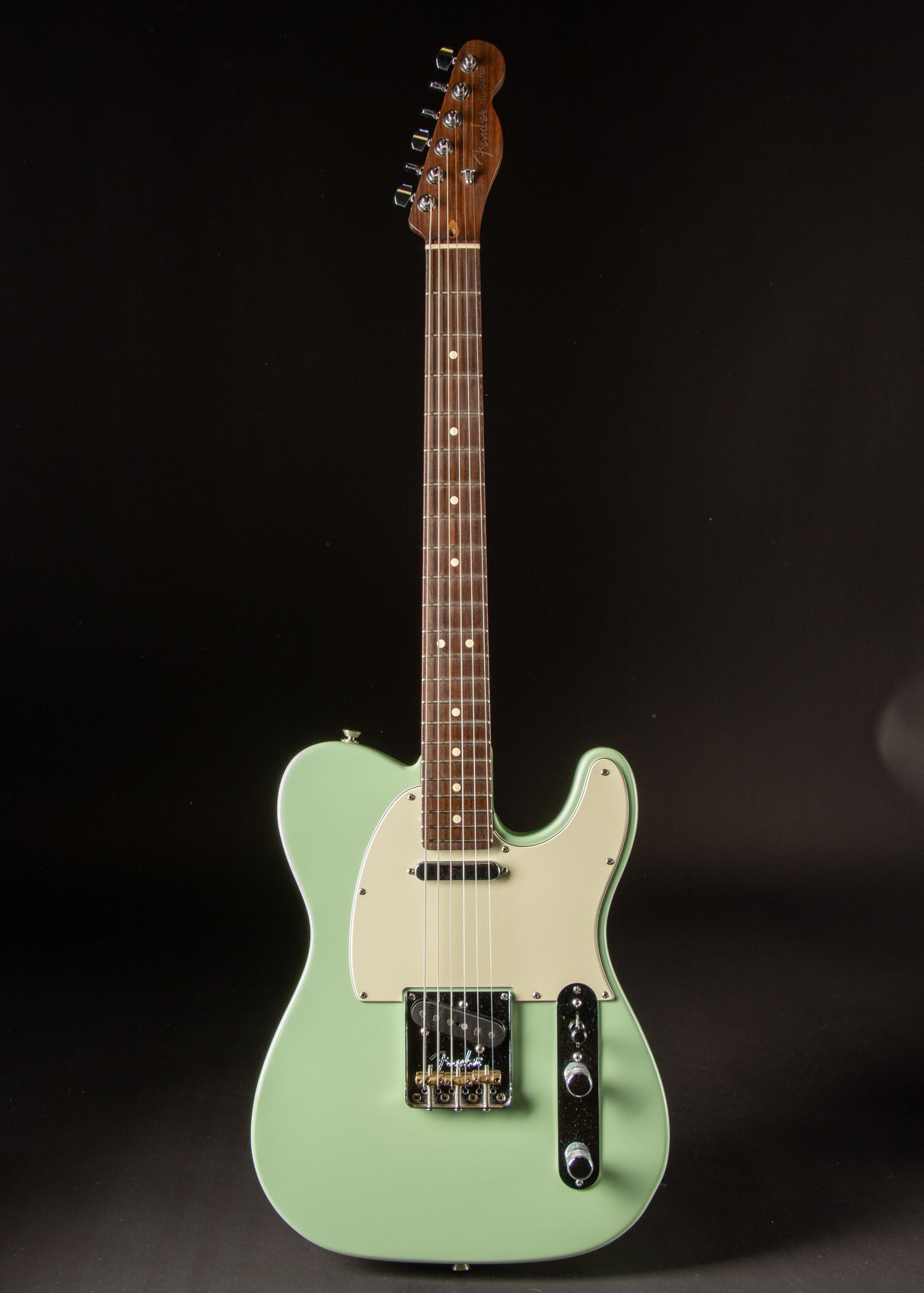 2017 Fender American Pro Limited Edition Telecaster Rosewood Surf Green