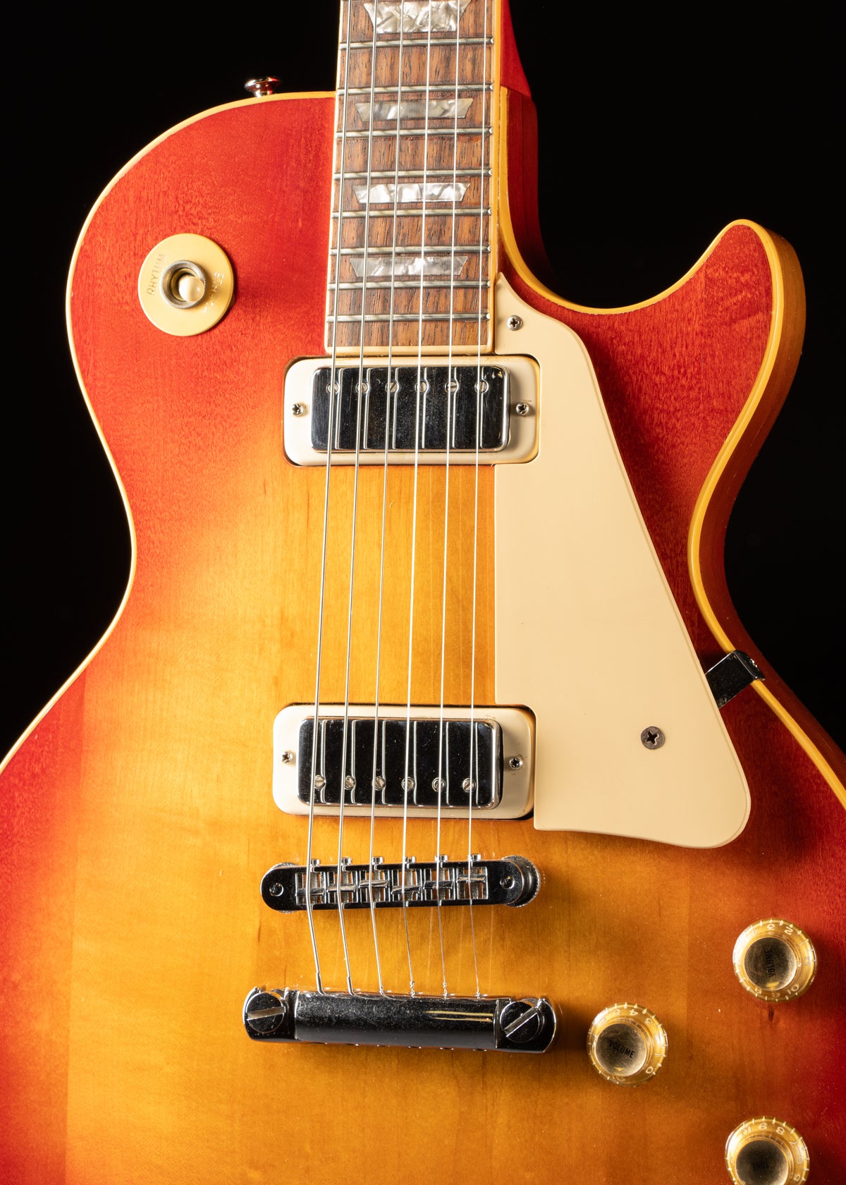 1976 Gibson Les Paul Deluxe Cherry Sunburst SN 00139229 w/HC