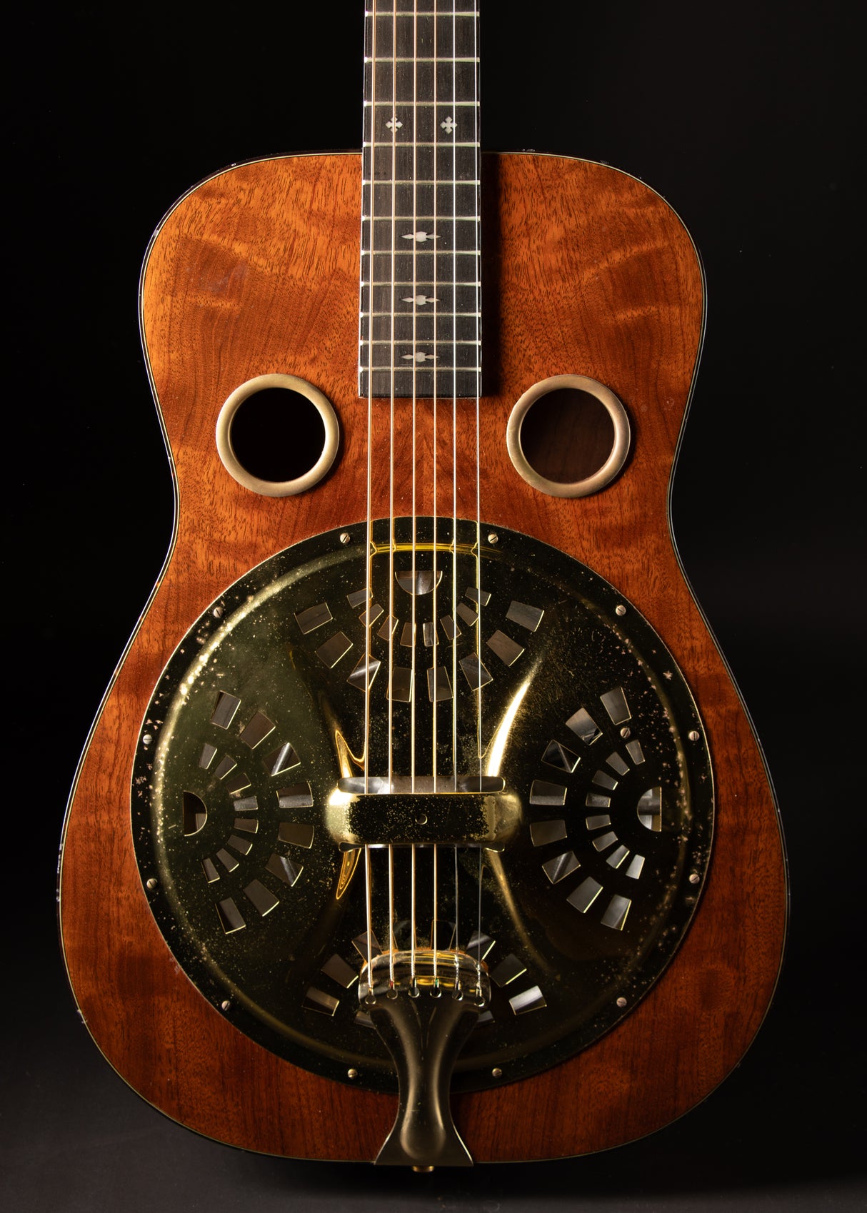 Beard Model E Square Neck Amber