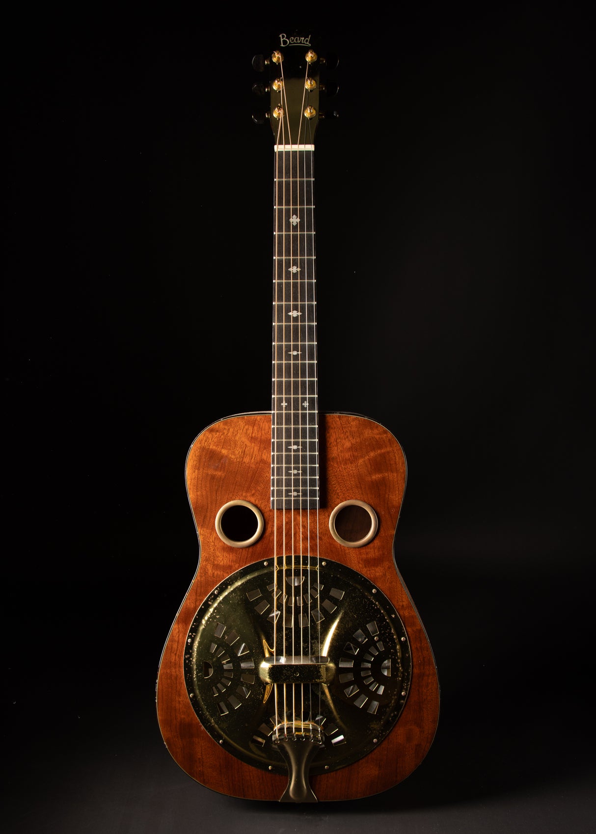 Beard Model E Square Neck Amber