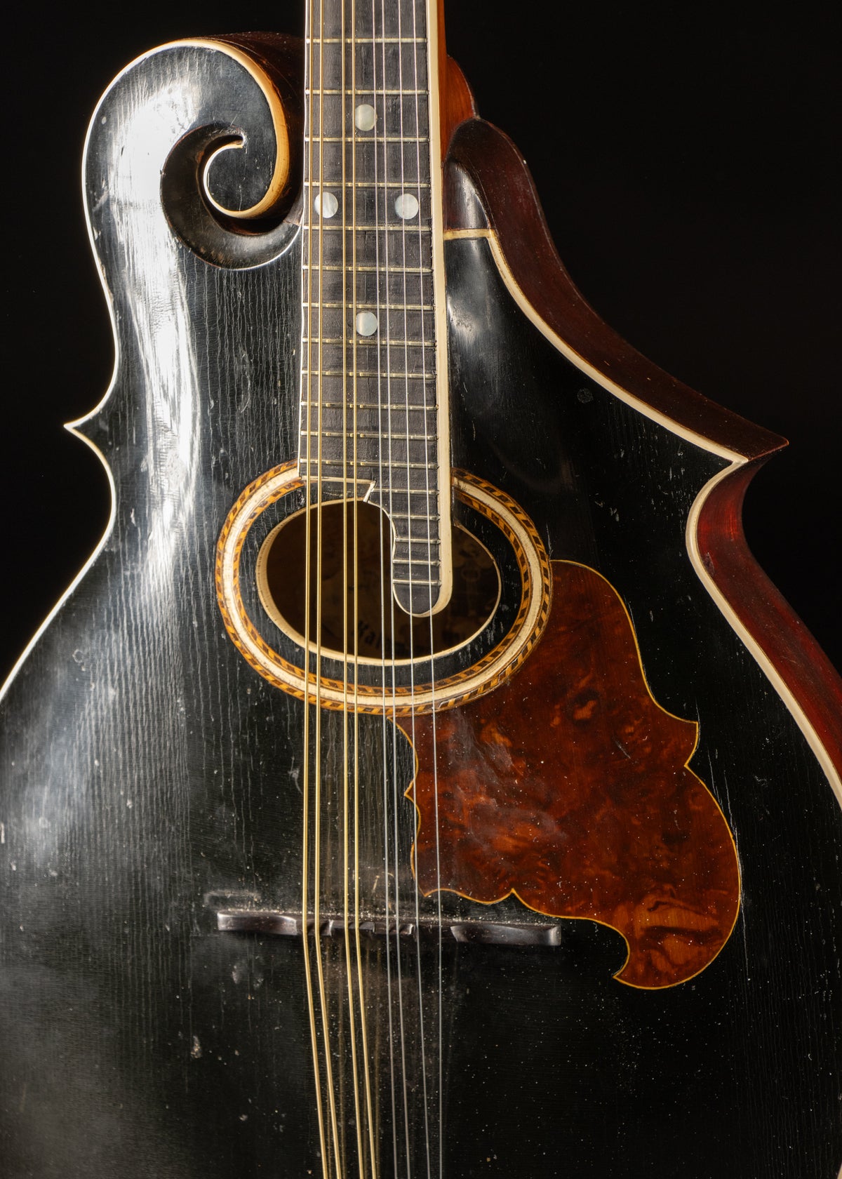 1907 Gibson F-2
