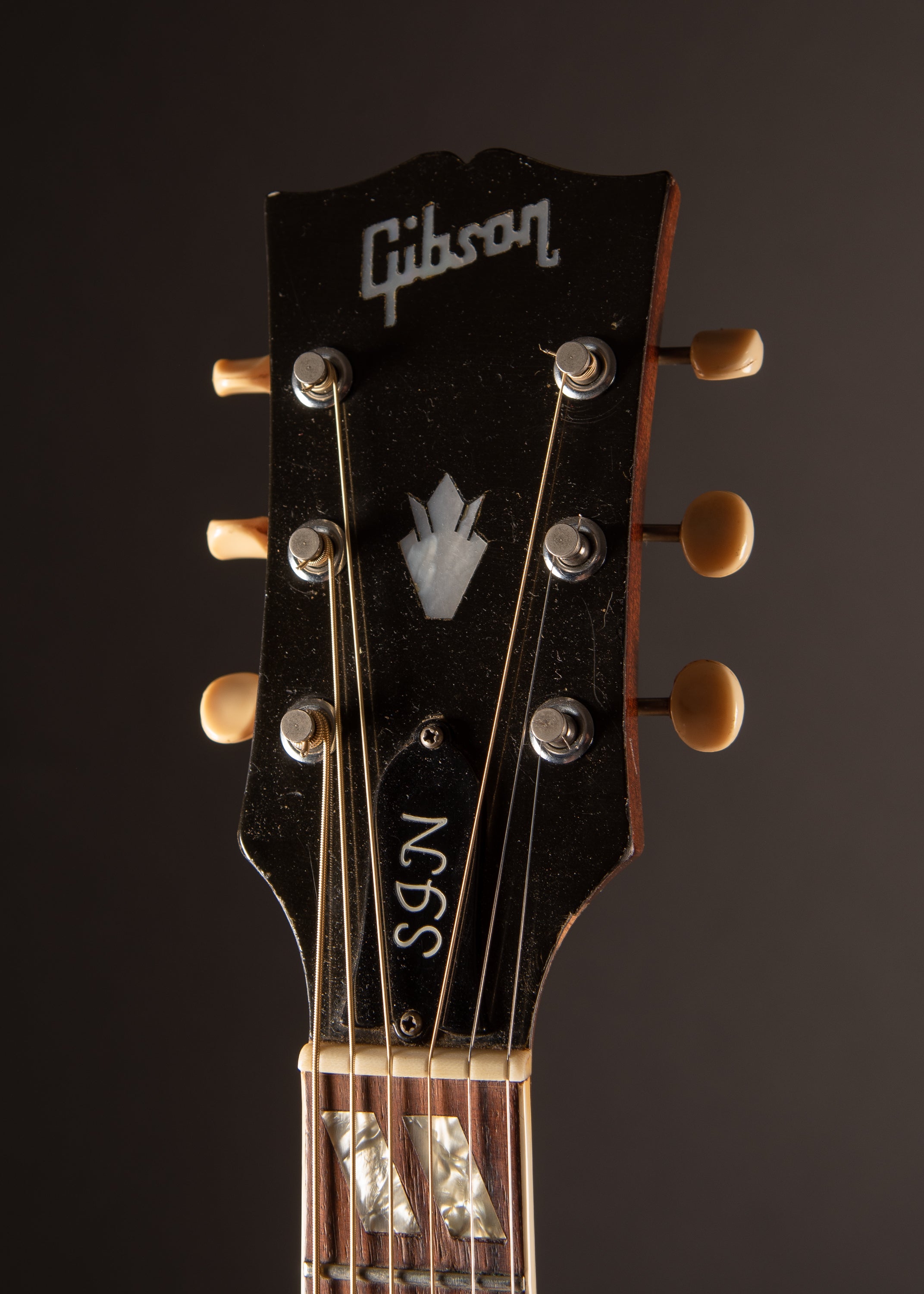 1968 Gibson SJN – Music City Vintage Guitars