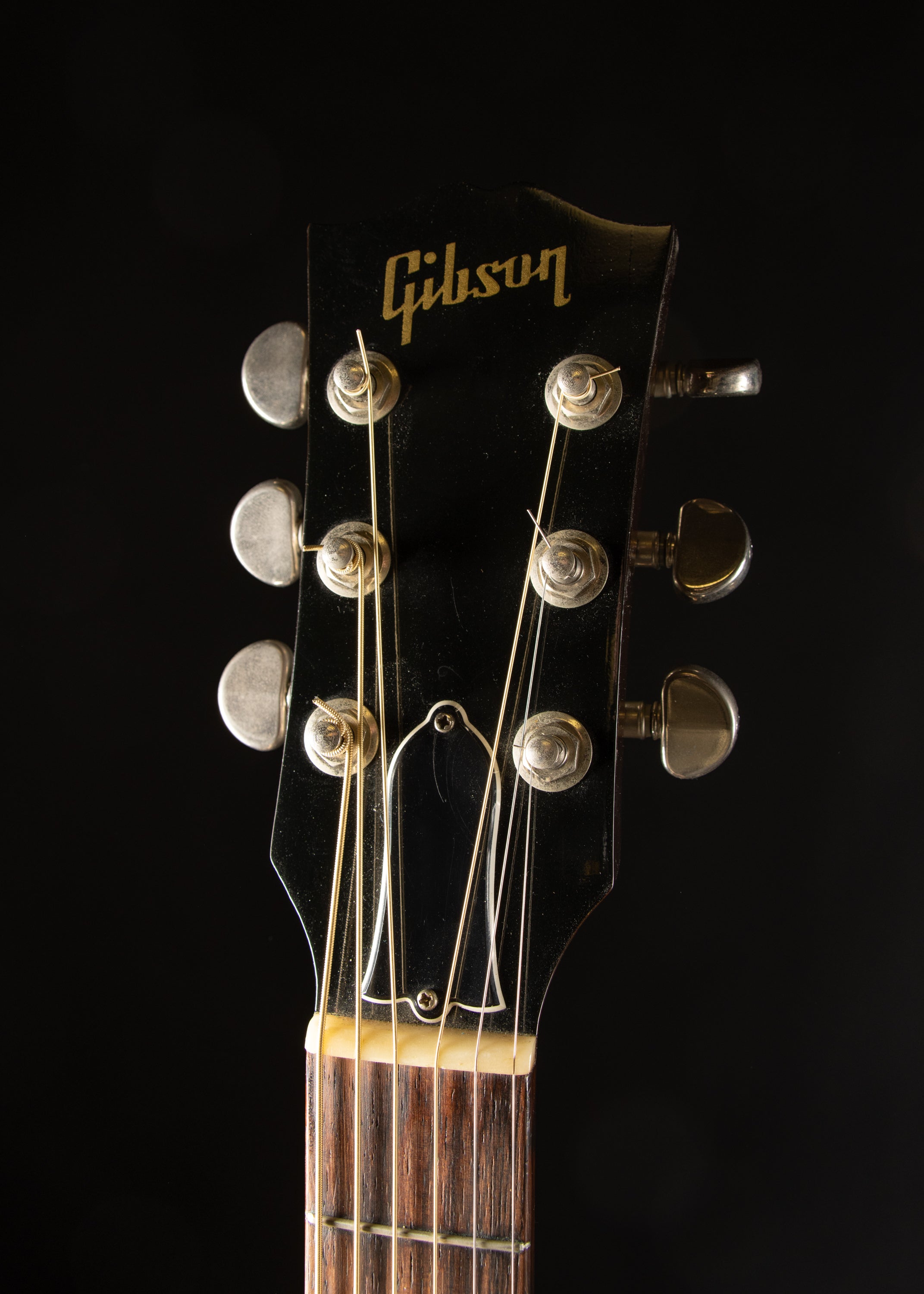 2007 Gibson J-45 Standard Sunburst – Music City Vintage Guitars