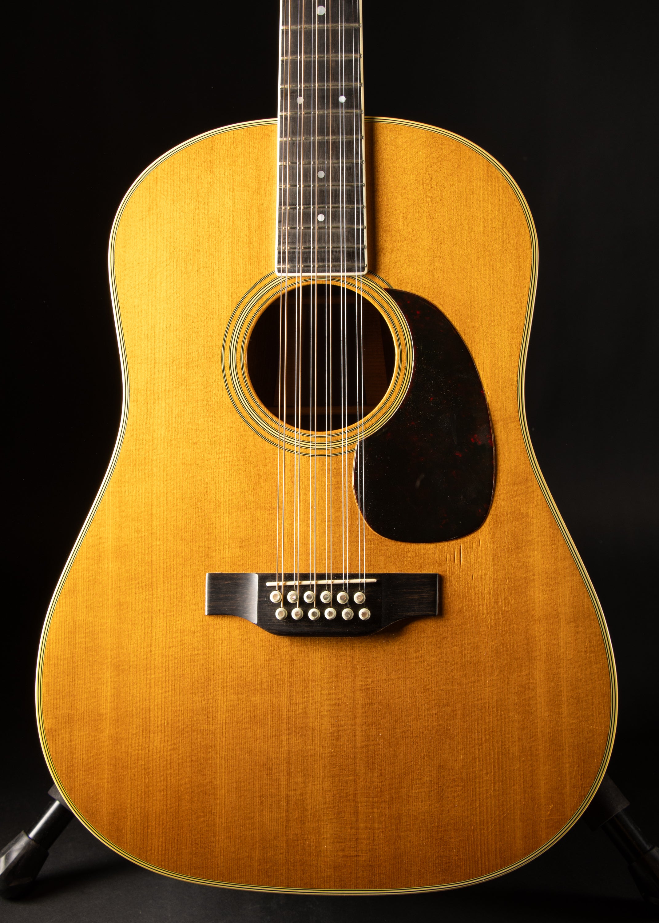 Acoustic Guitars – Music City Vintage Guitars