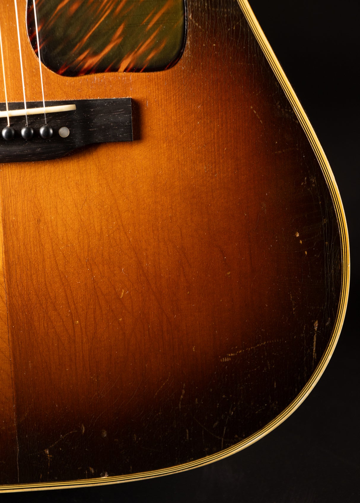 1943 Gibson "Banner" Southern Jumbo Sunburst