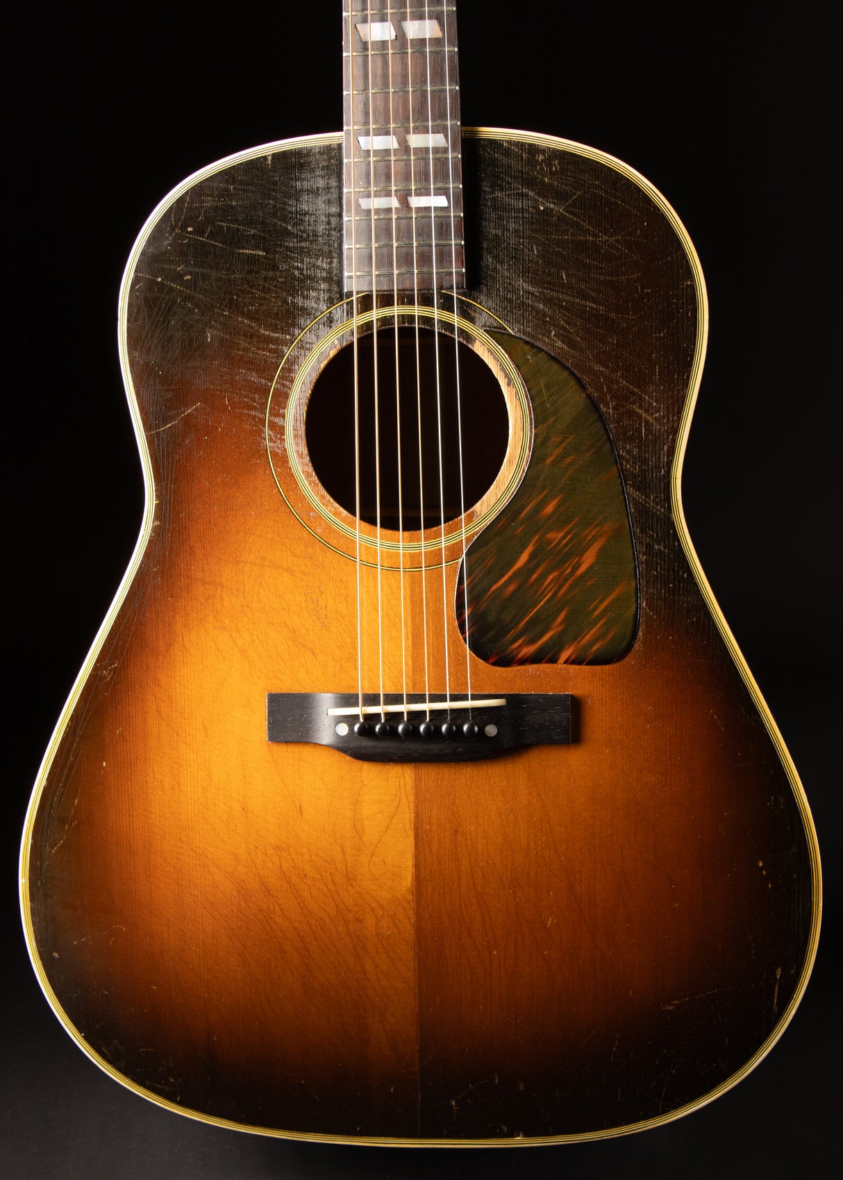 1943 Gibson "Banner" Southern Jumbo Sunburst
