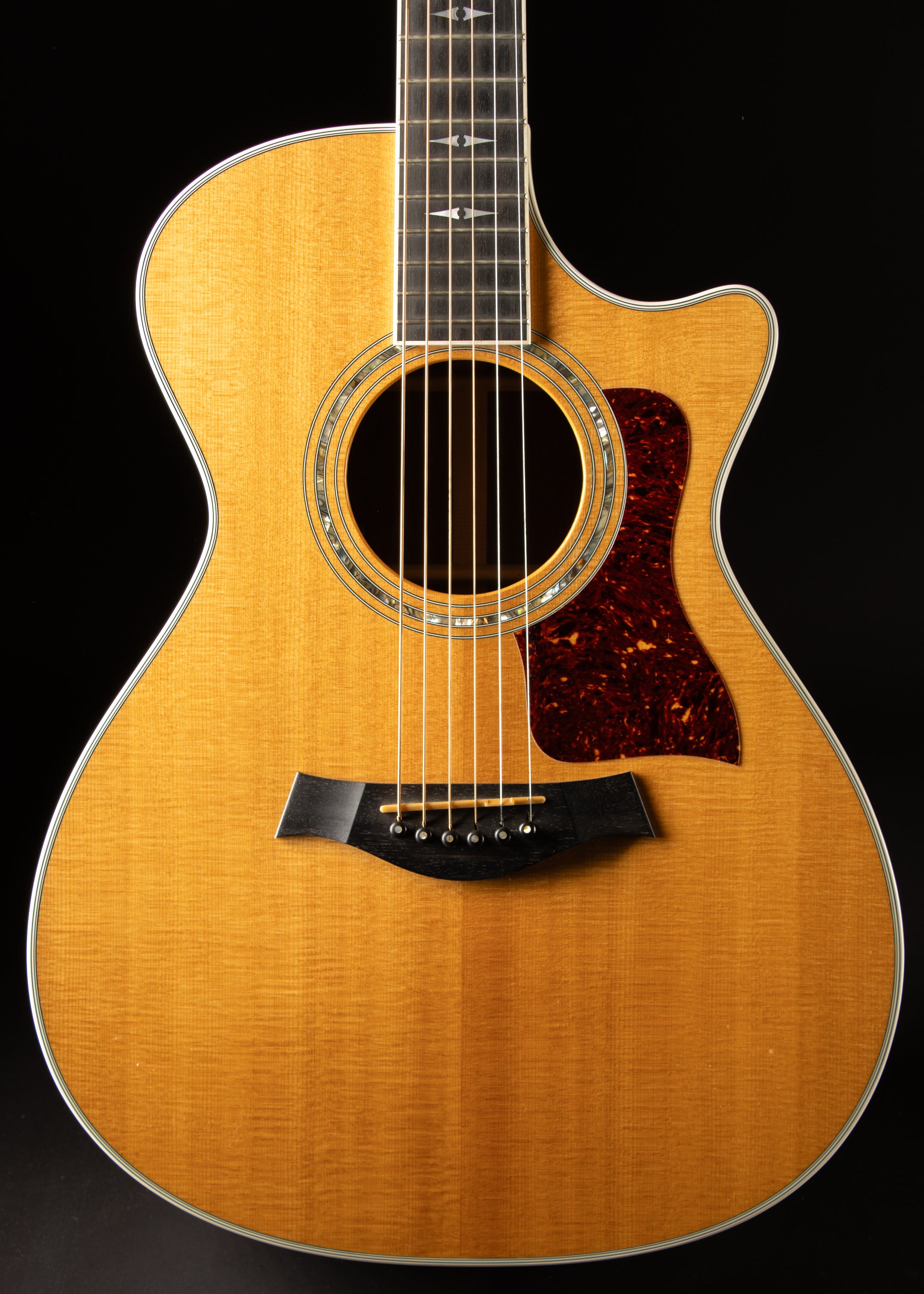 1997 TAYLOR 812C Natural – Music City Vintage Guitars