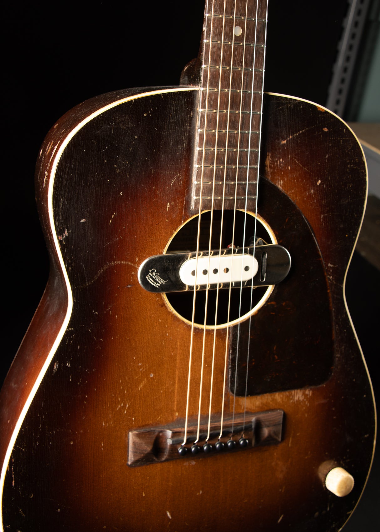 1937 Epiphone FT-27 w/Dearmond Pickup Sunburst