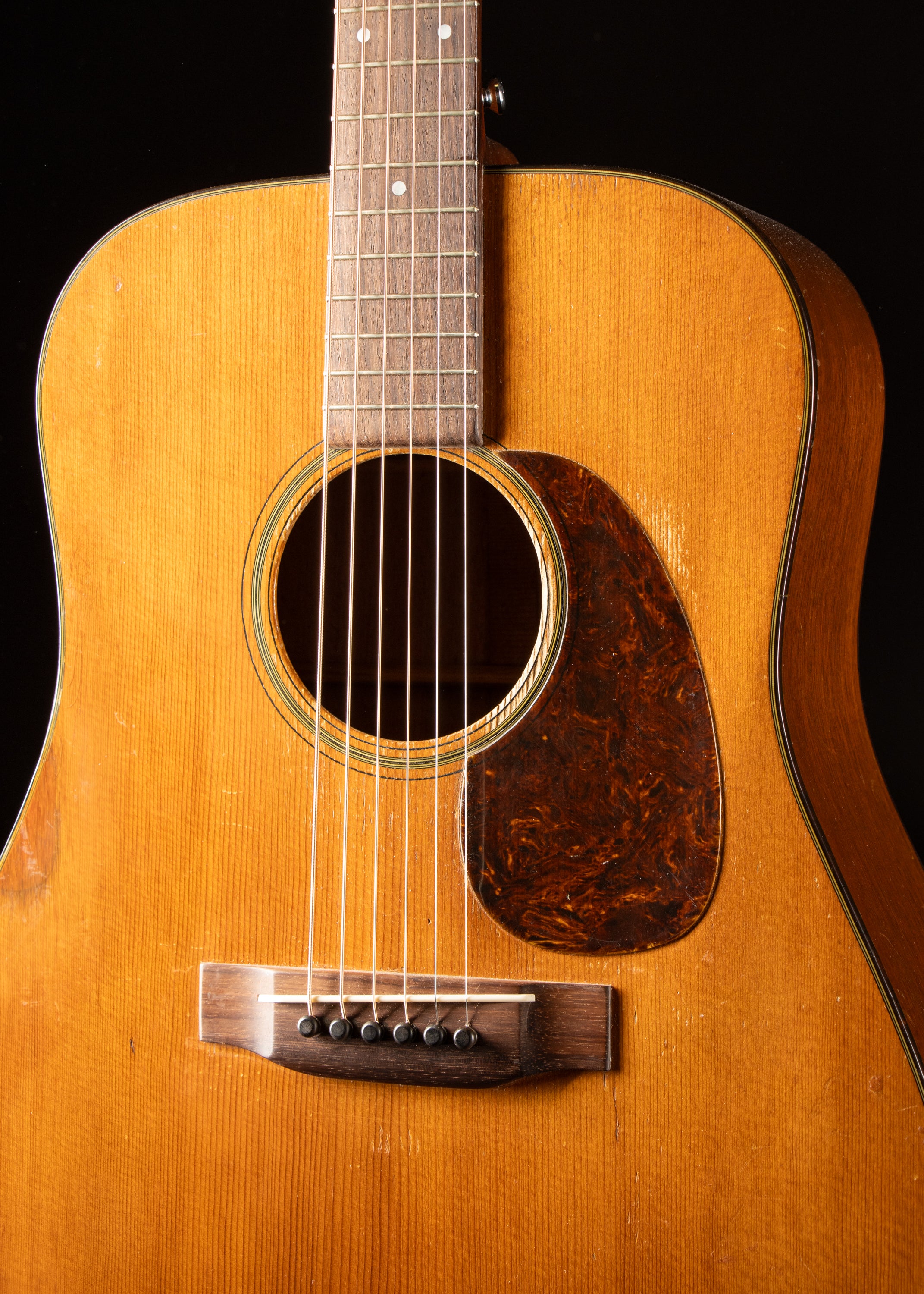 1948 Martin D-18 Natural – Music City Vintage Guitars