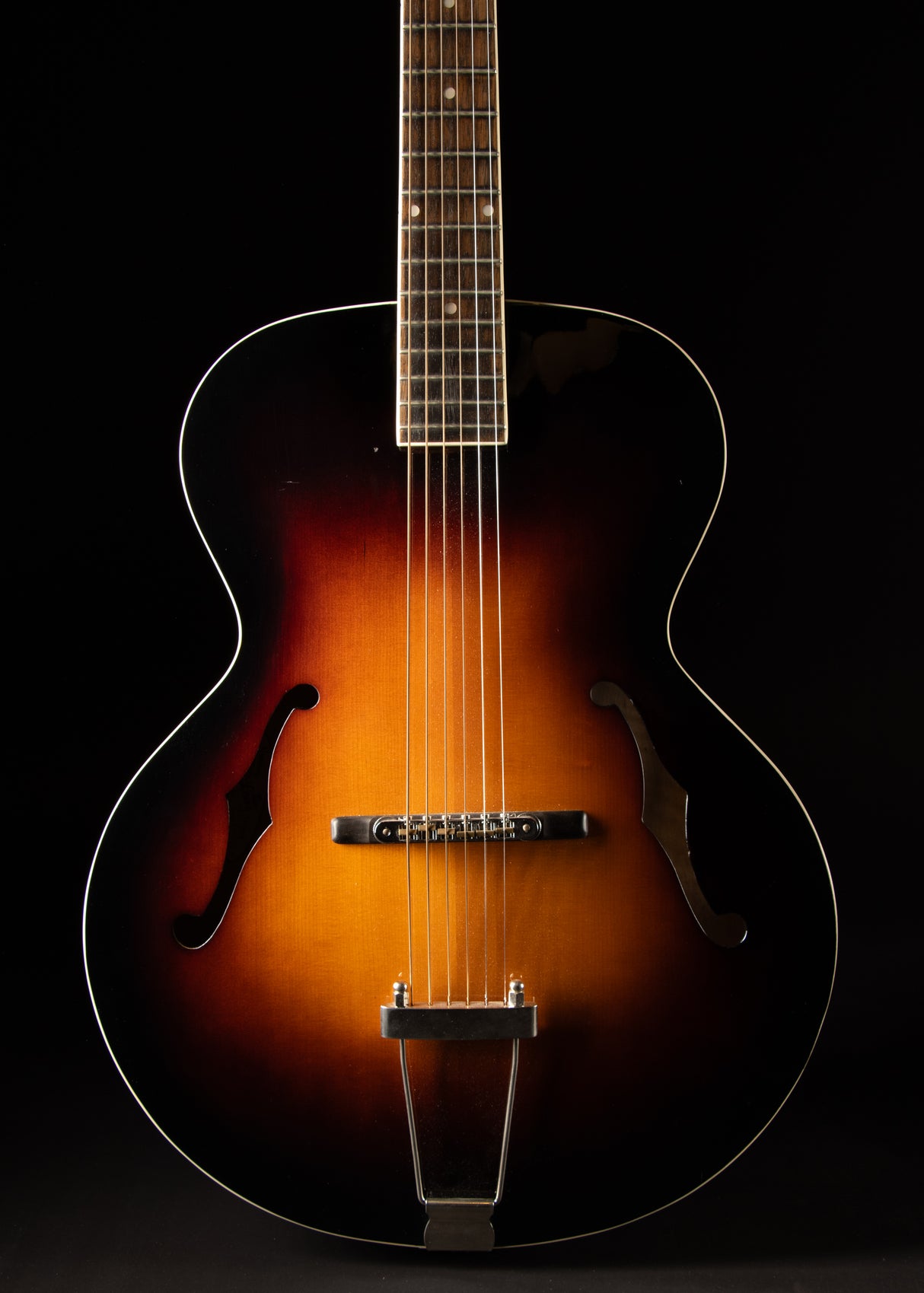 The Loar LH-600-VS