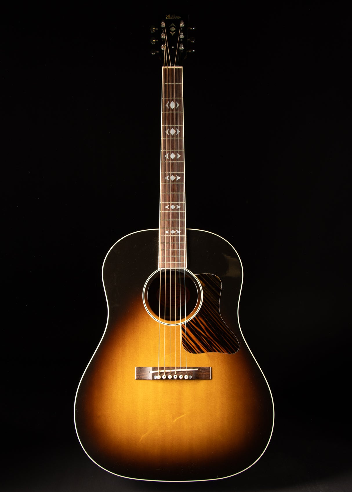 2017 Gibson Custom Advanced Jumbo Sunburst formerly owned by Bill Emerson+ Wyatt Ellis