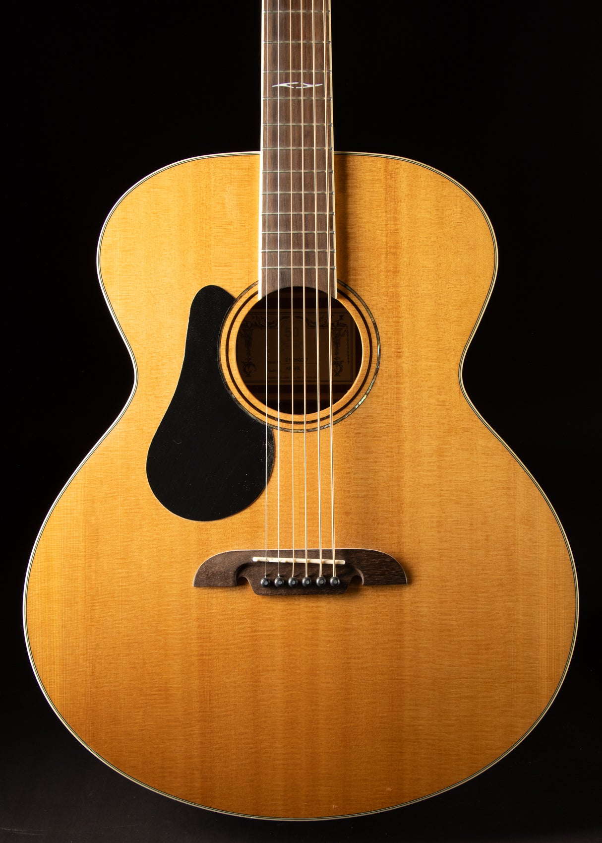Recent Alvarez ABT60L Baritone Acoustic Natural