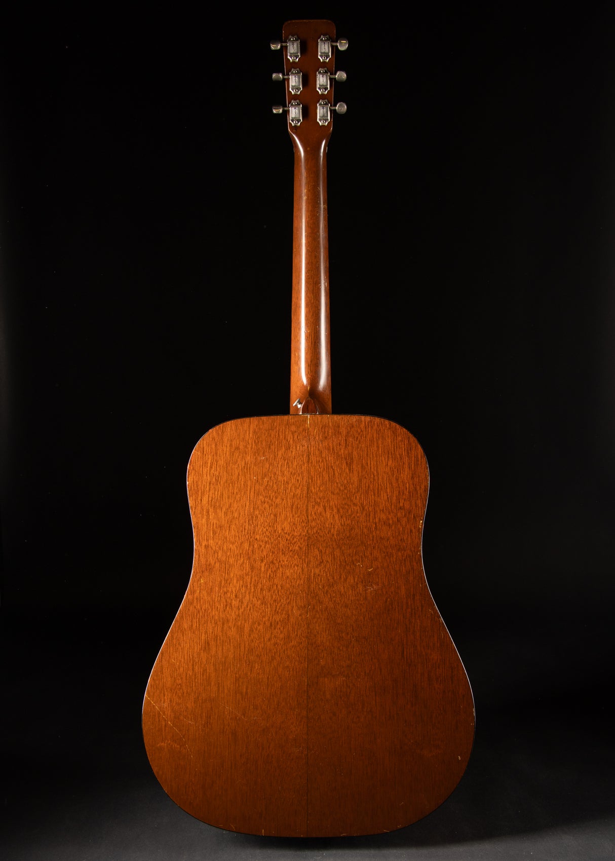 1964 Martin D-18