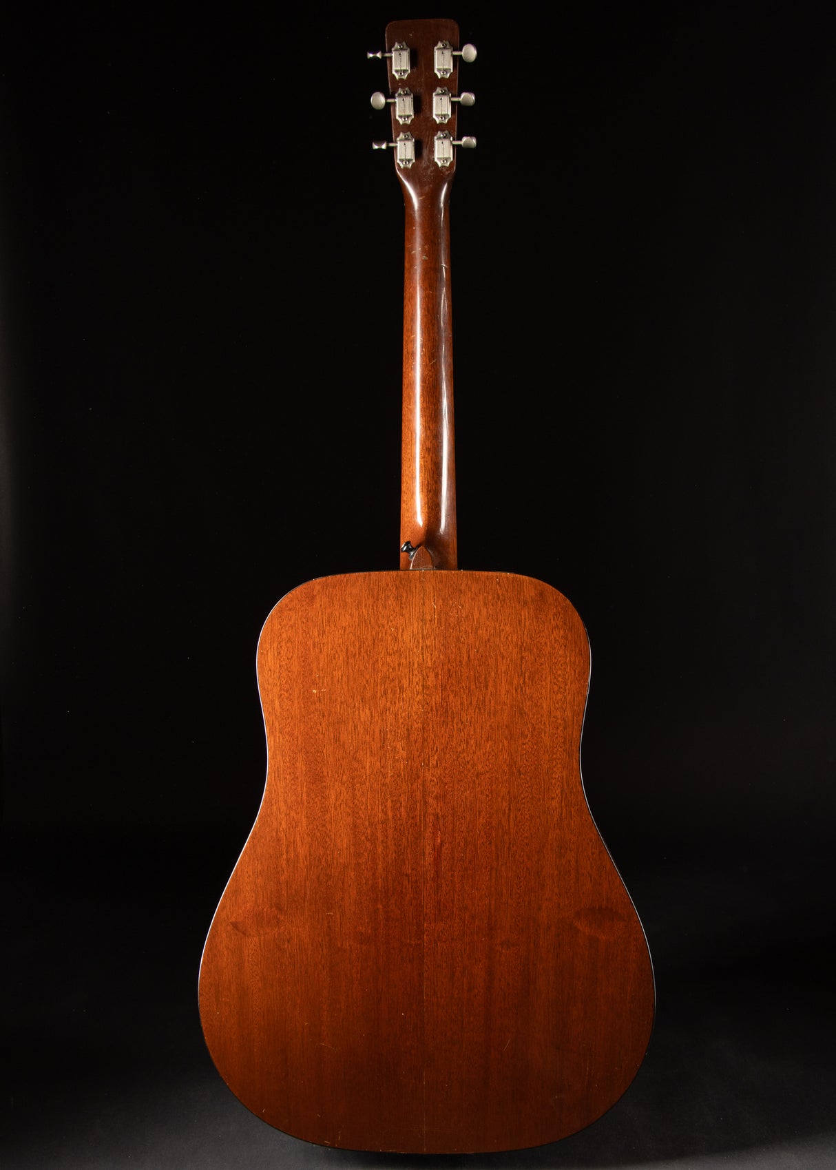 1961 Martin D-18