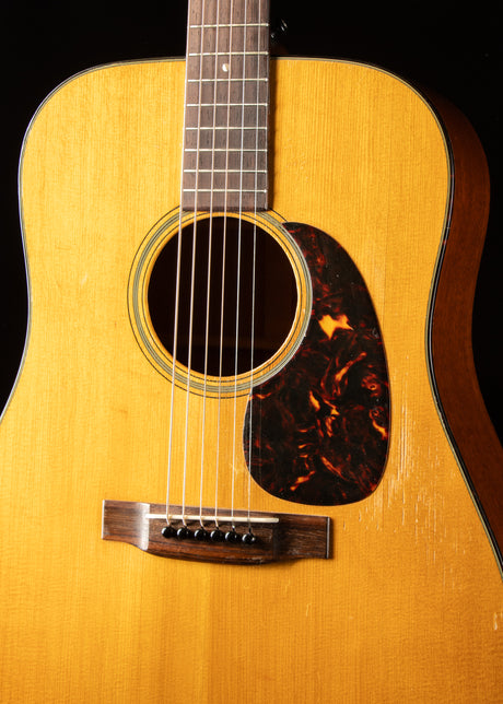 1961 Martin D-18