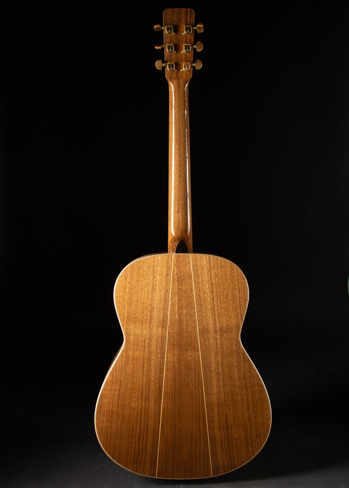 2018 Whitebook JTS Walnut