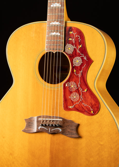 1974 Gibson J-200