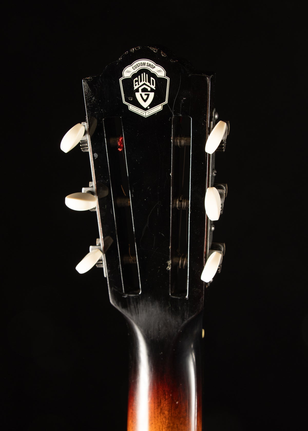 Recent Guild Orpheum 000-SHM Custom Shop