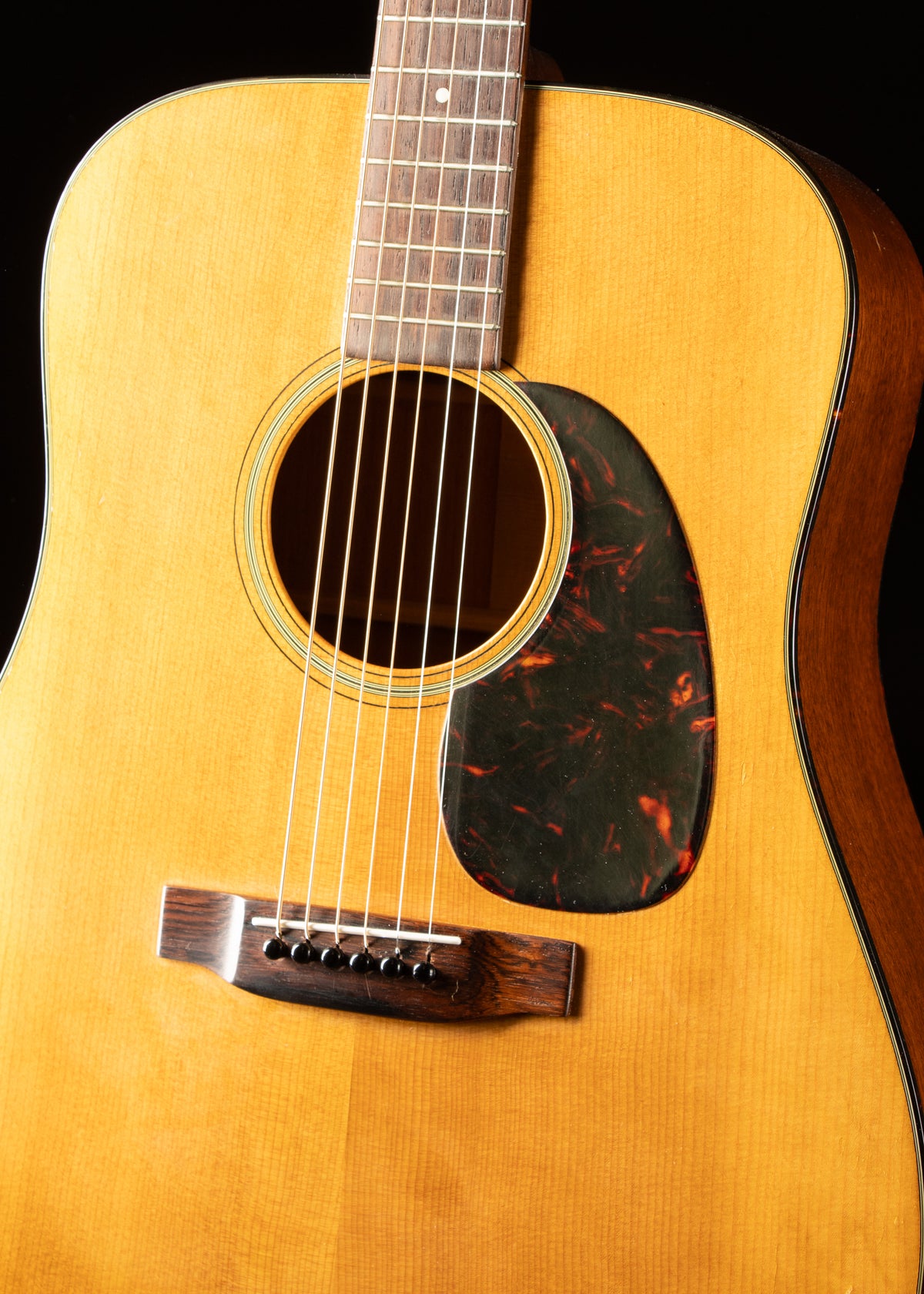 1966 Martin D-18