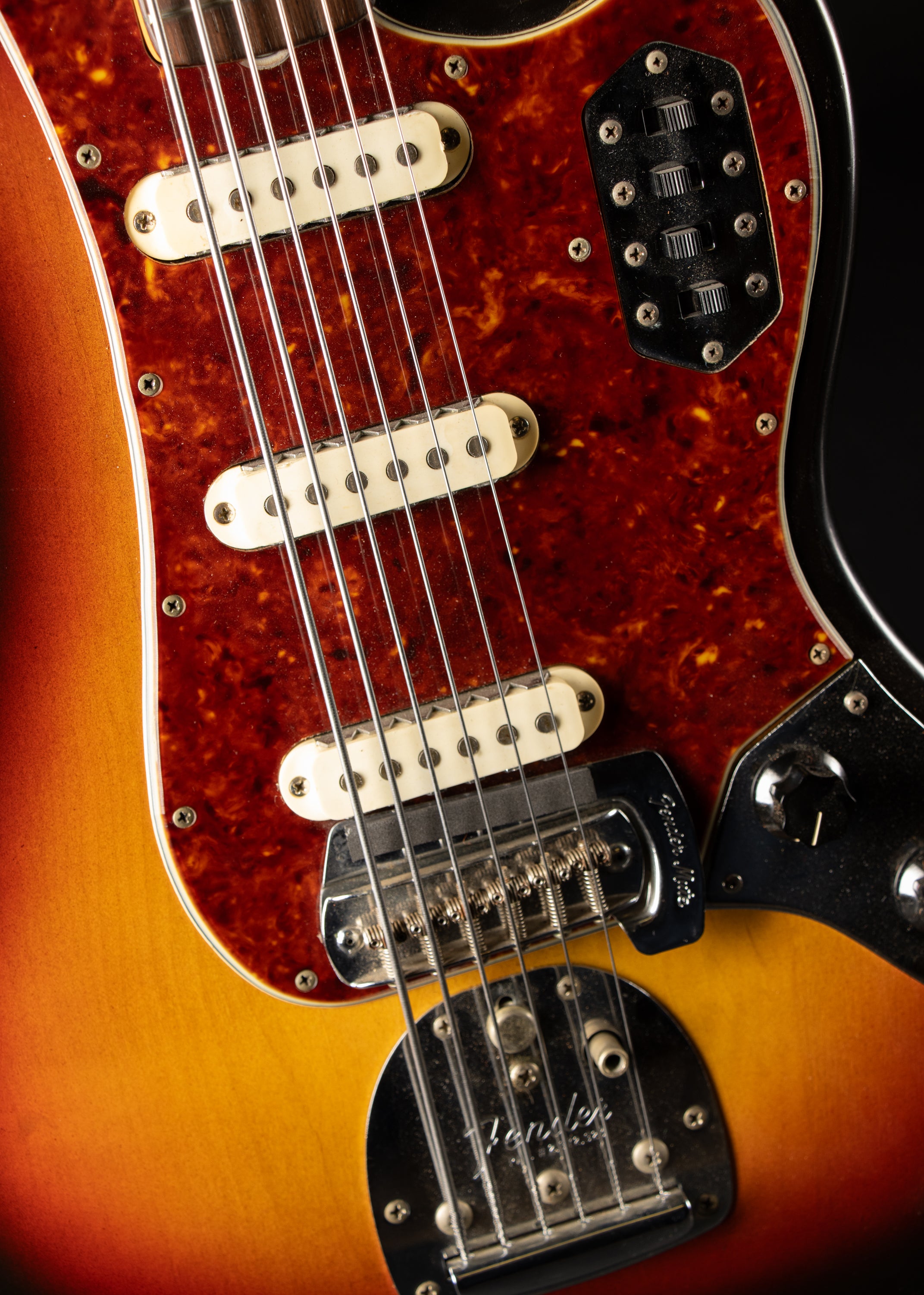 1963 Fender Bass VI Sunburst – Music City Vintage Guitars