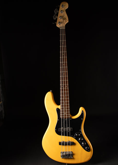 2007 Fender American Deluxe Jazz Bass Blonde