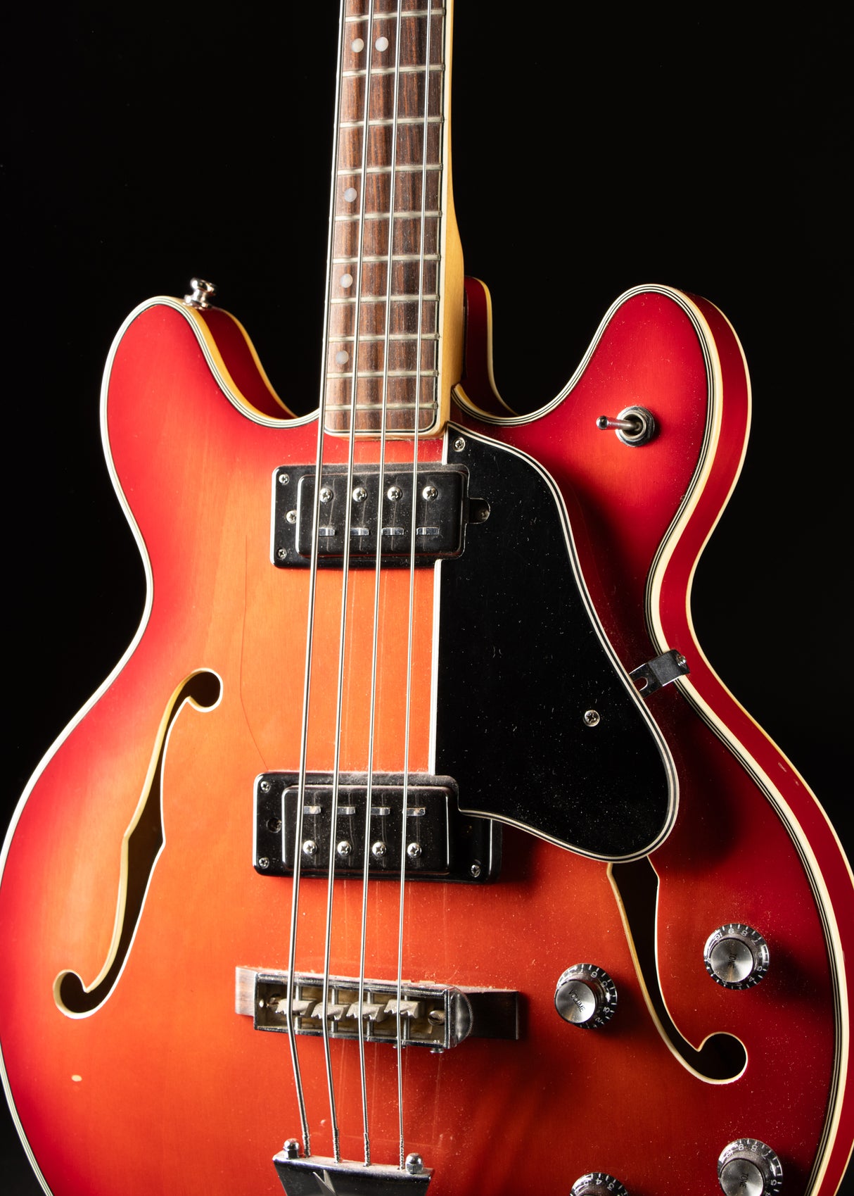 1970s Epiphone 5120 Bass Cherry Sunburst