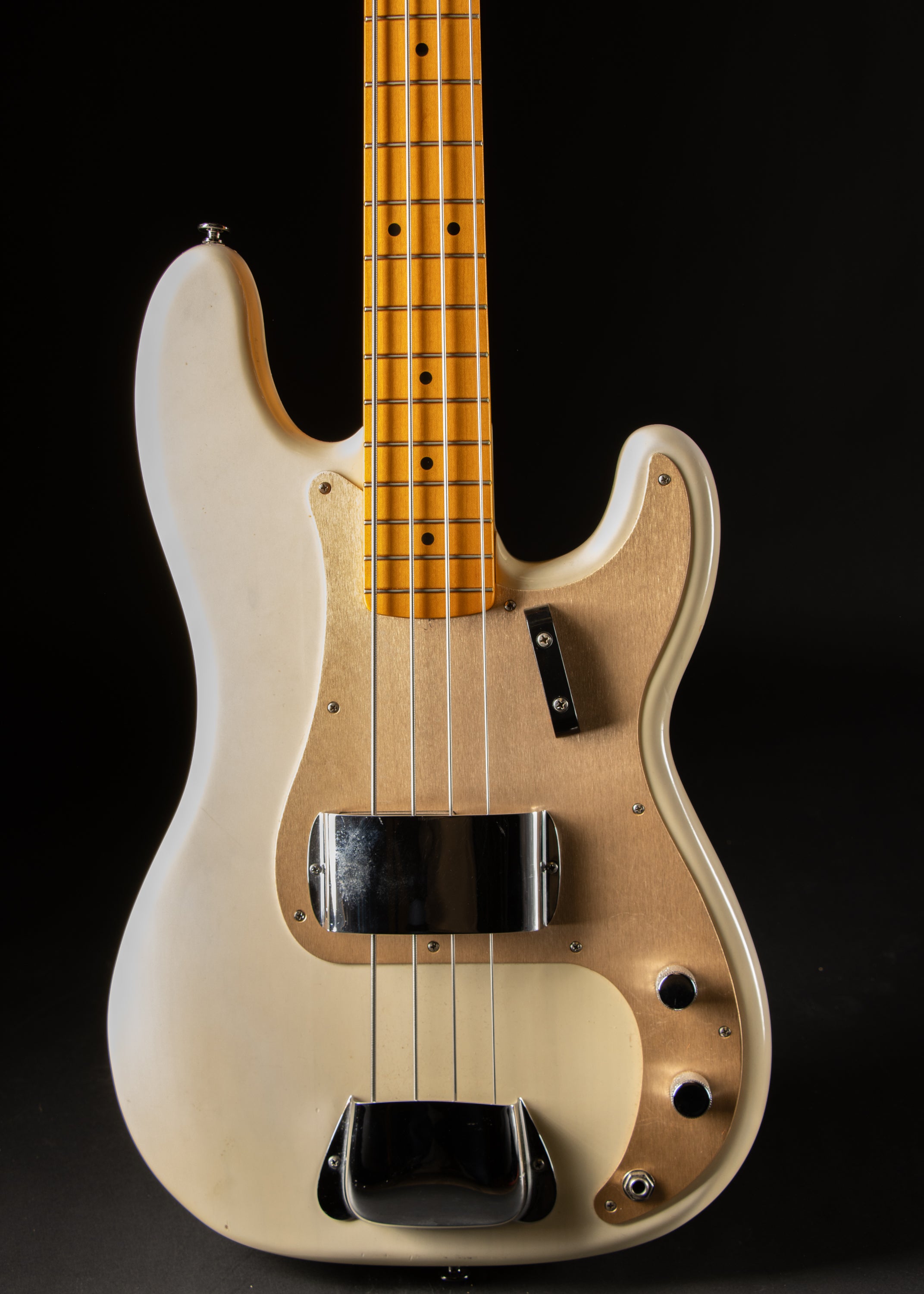 ベース Fender AmericanVintage 57Precision Bass Fender American Vintage '57 Precision Bass - What To Know