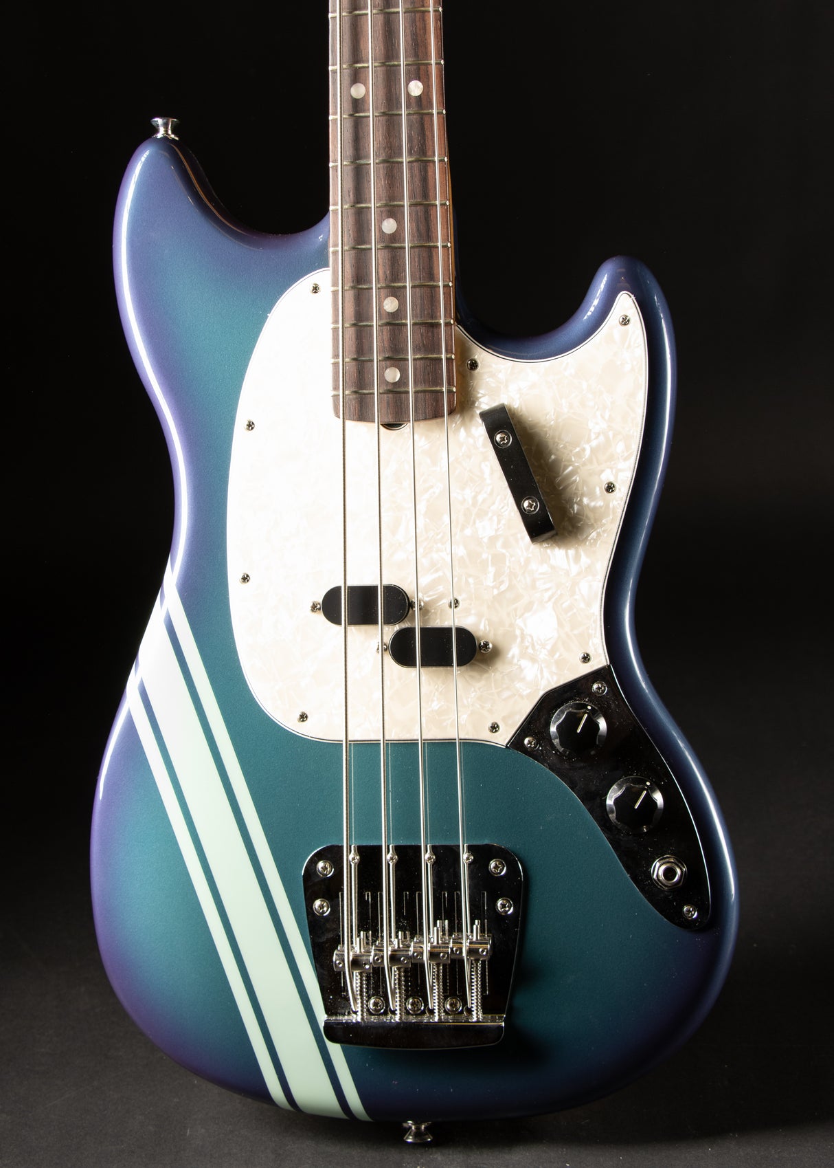 2024 Fender Vintera II Mustang Bass Competition Burgundy