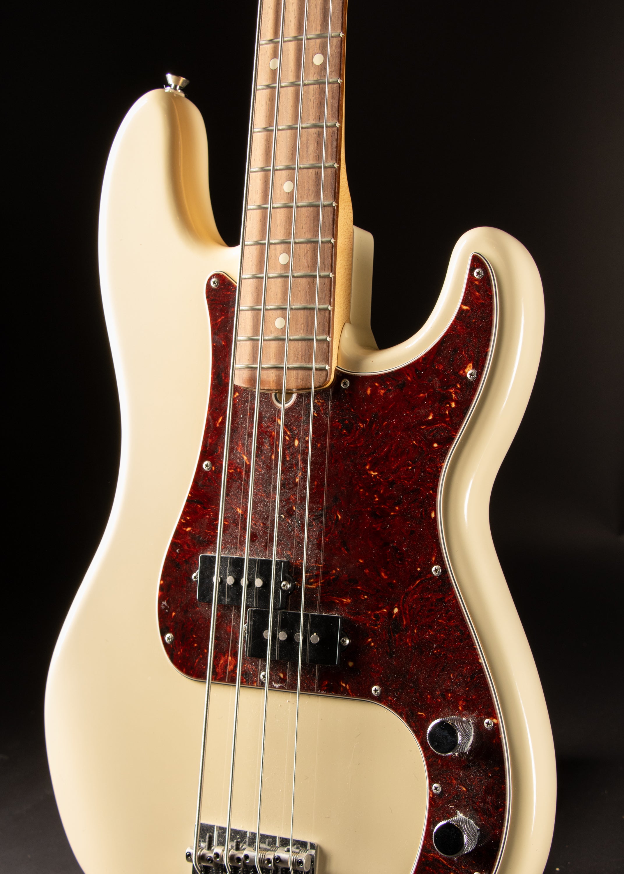 2016 Fender American Standard Precision Bass Olympic White – Music