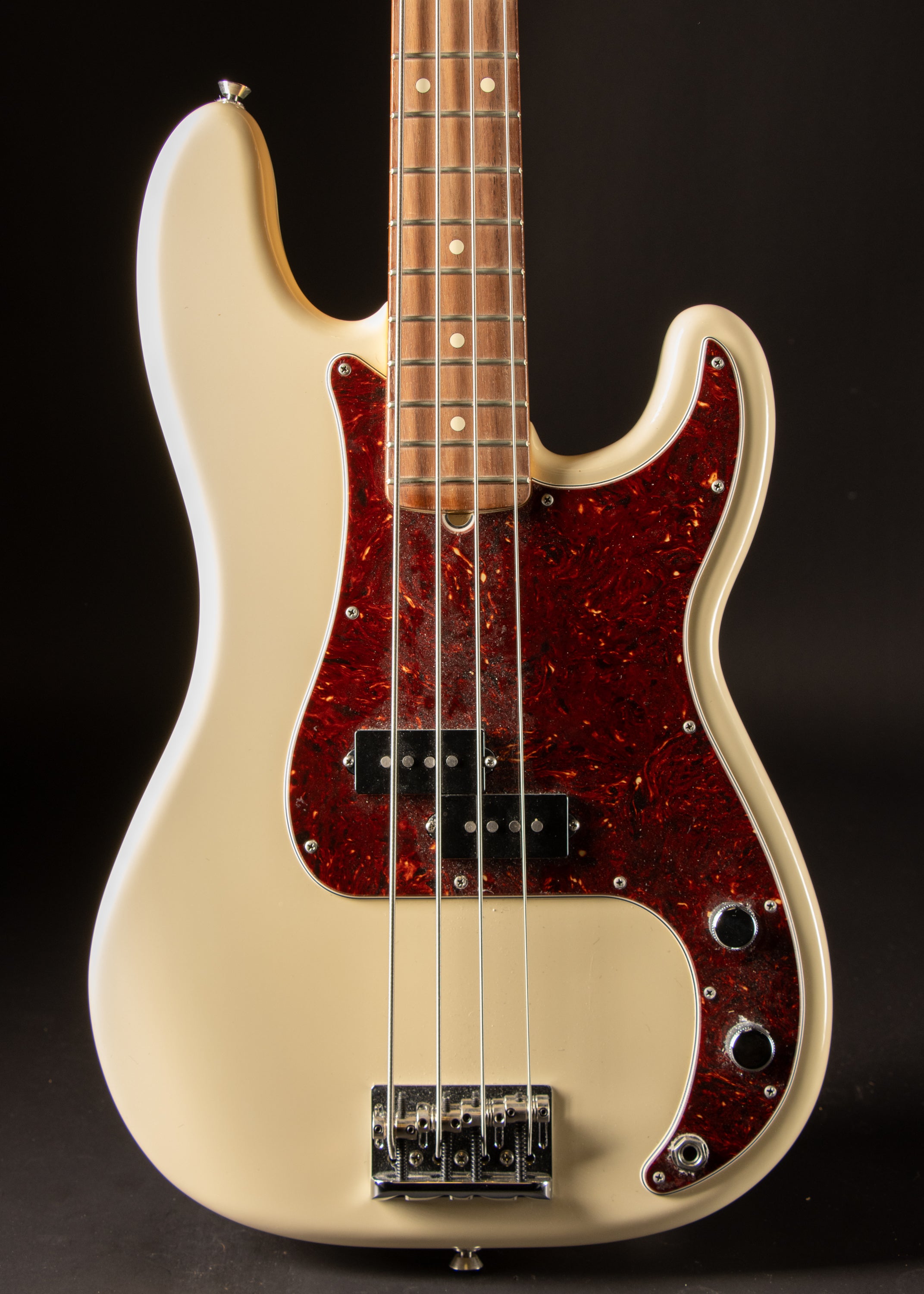 2016 Fender American Standard Precision Bass Olympic White – Music