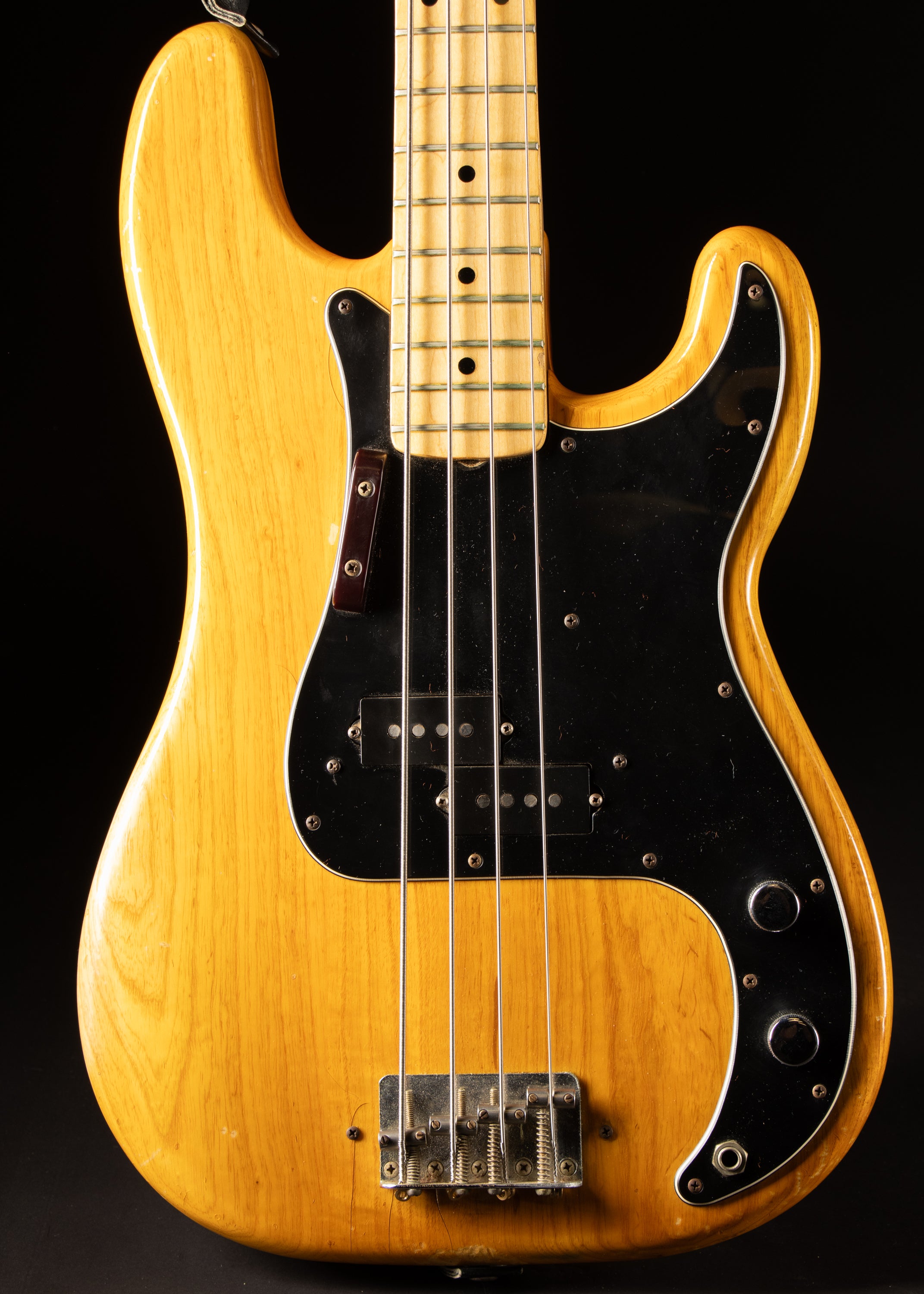 1977 Fender Precision Bass – Music City Vintage Guitars
