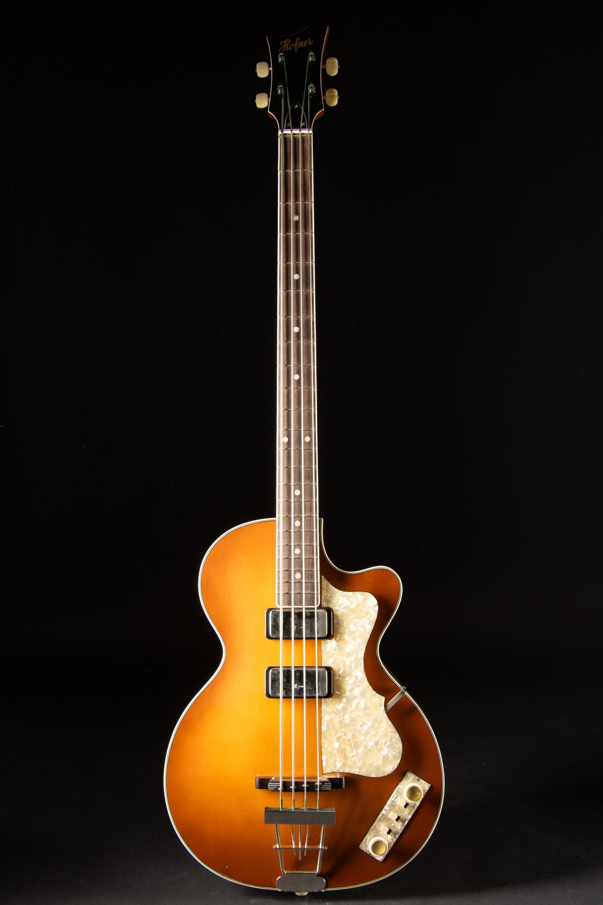 Hofner 500 / 2-CV Sunburst