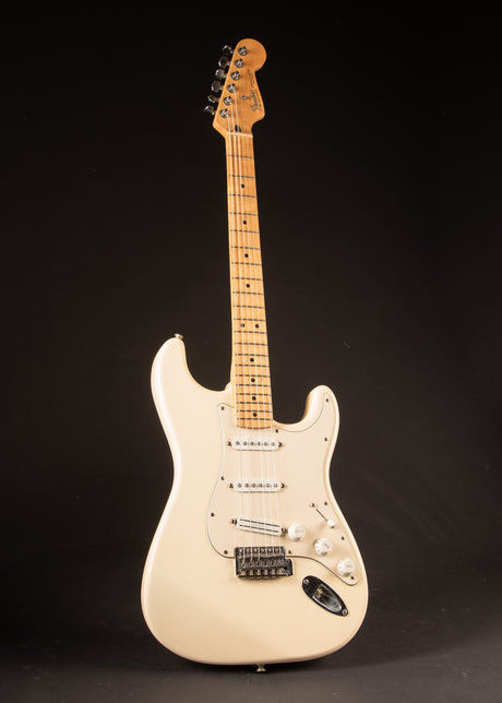 Fender Standard Stratocaster MIM Olympic White