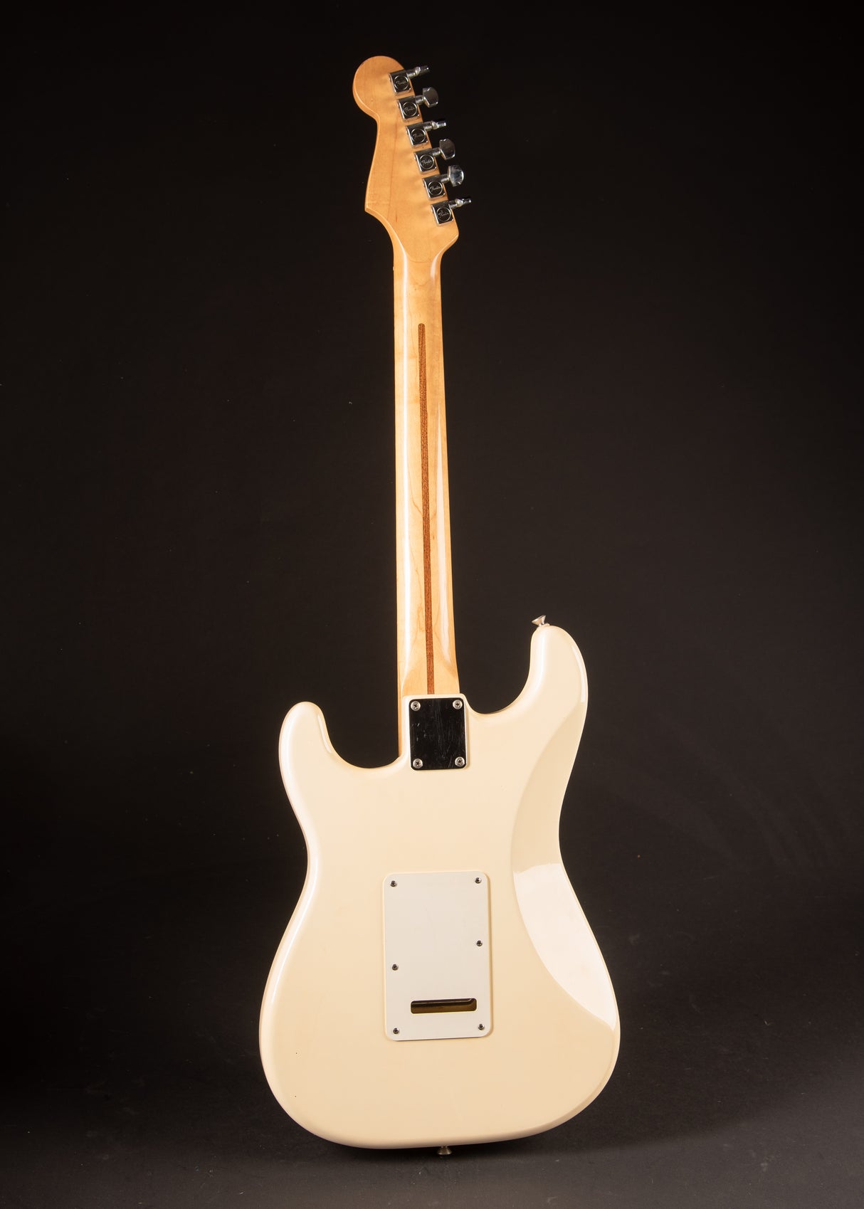 Fender Standard Stratocaster MIM Olympic White