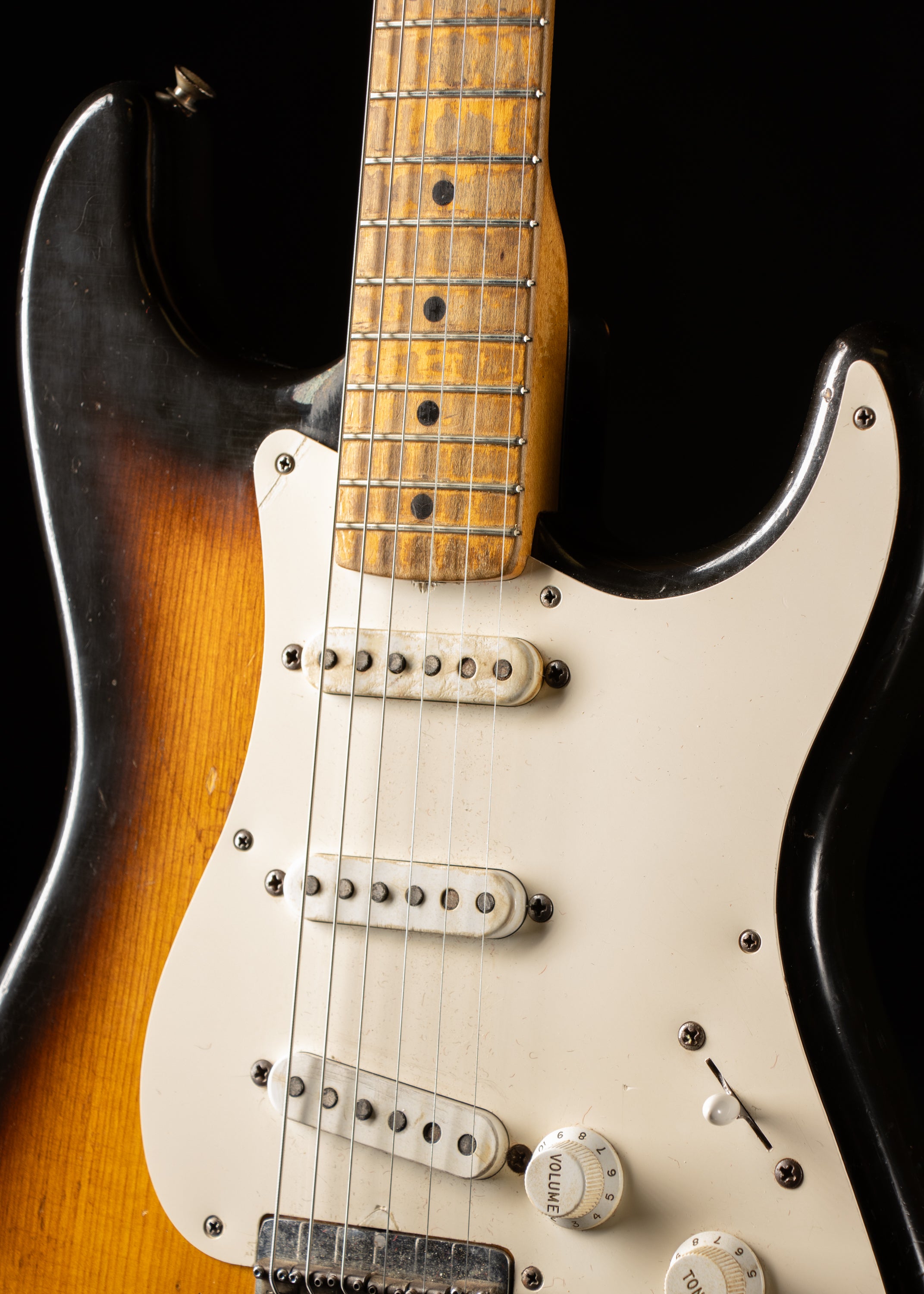 1955 Fender Stratocaster Hardtail Sunburst – Music City Vintage